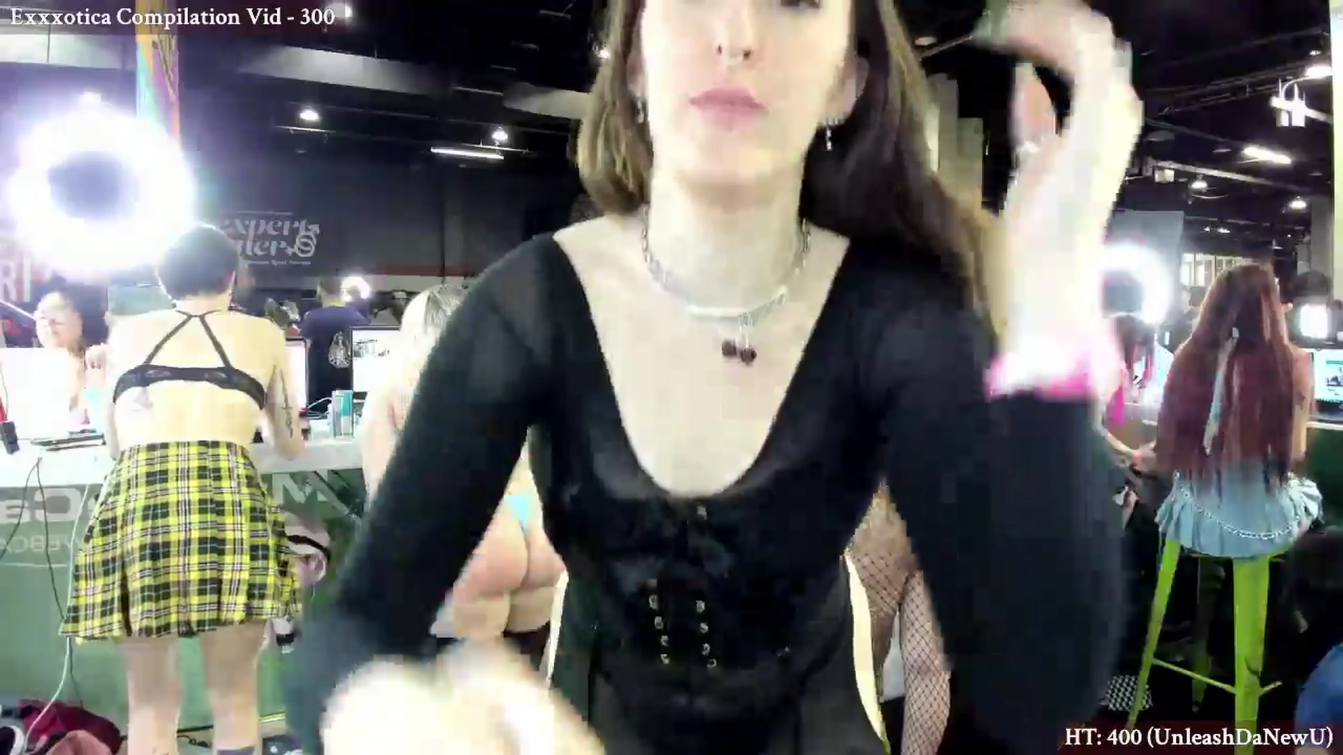 Gallery image thumbnail from BlairLennox's myfreecams stream on, 04/14/2024, 01:43 image 15 of 20