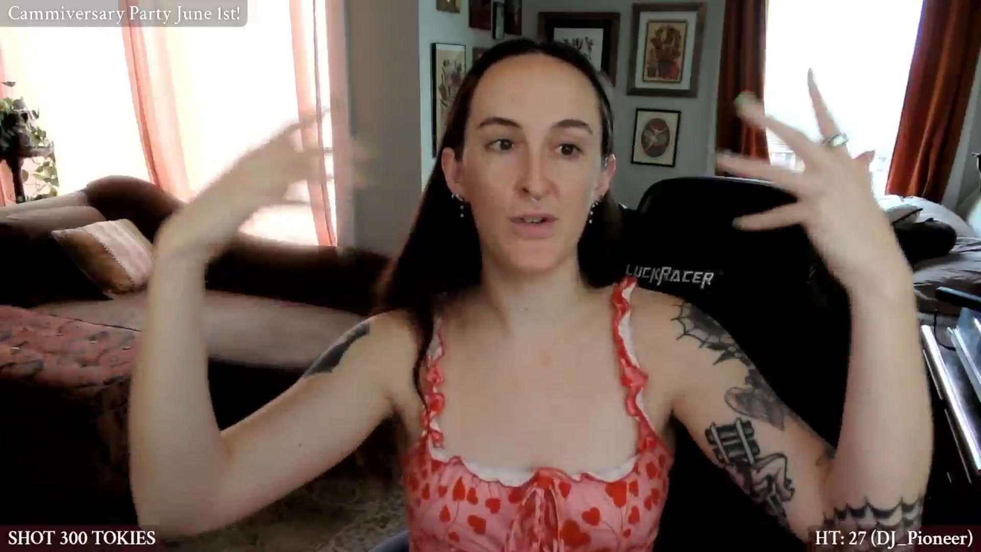 Gallery image thumbnail from BlairLennox's myfreecams stream on, 05/26/2024, 21:51 image 3 of 20
