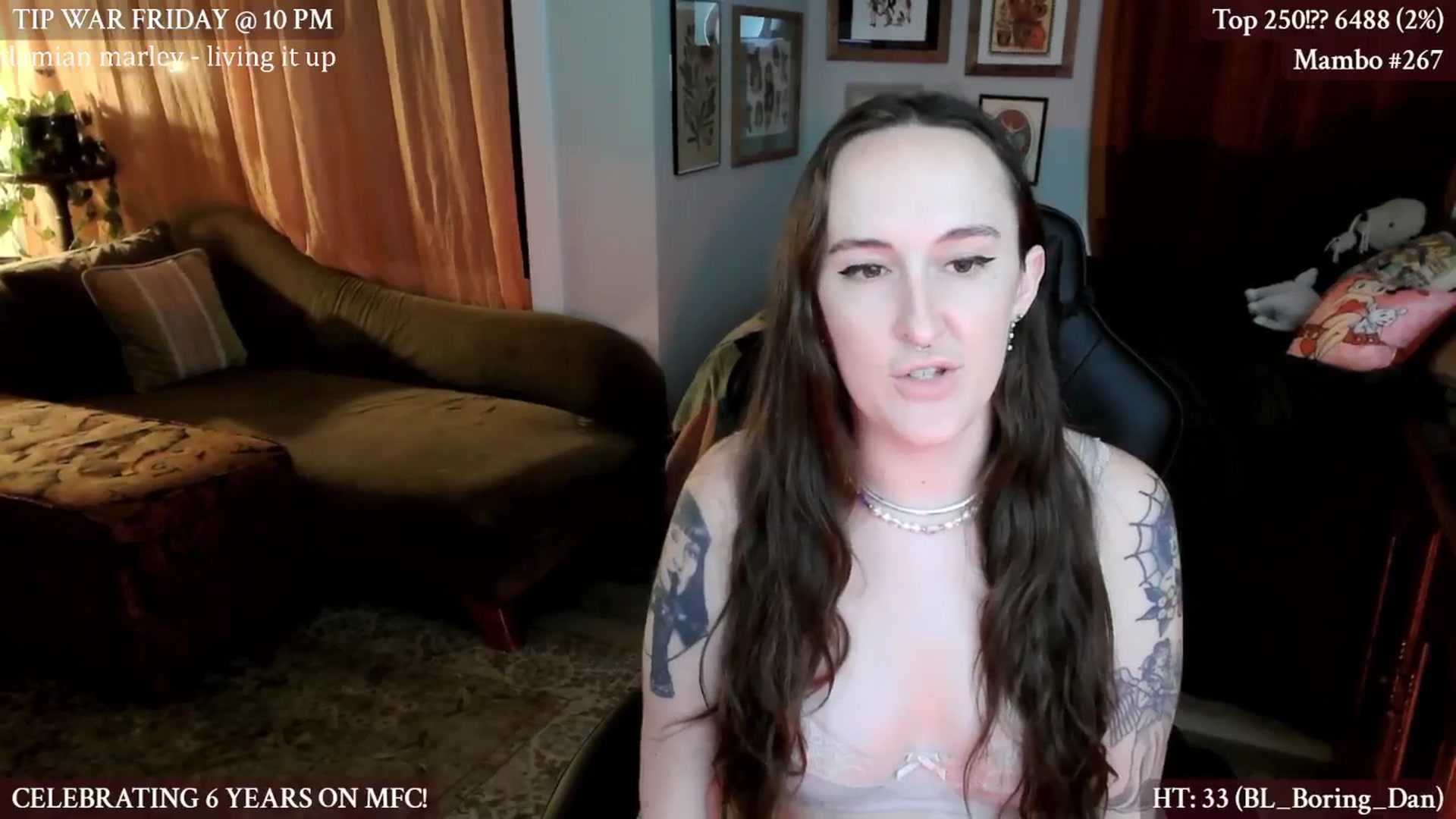 Gallery image thumbnail from BlairLennox's myfreecams stream on, 06/19/2024, 04:10 image 8 of 20