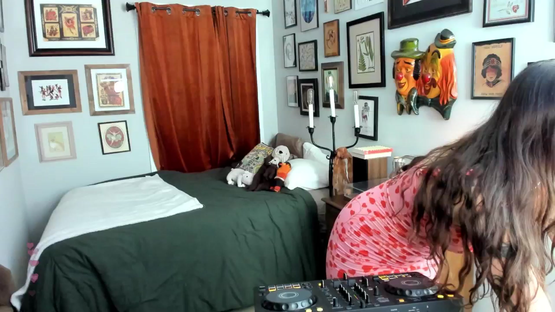 Gallery image thumbnail from BlairLennox's myfreecams stream on, 08/14/2024, 02:51 image 1 of 20
