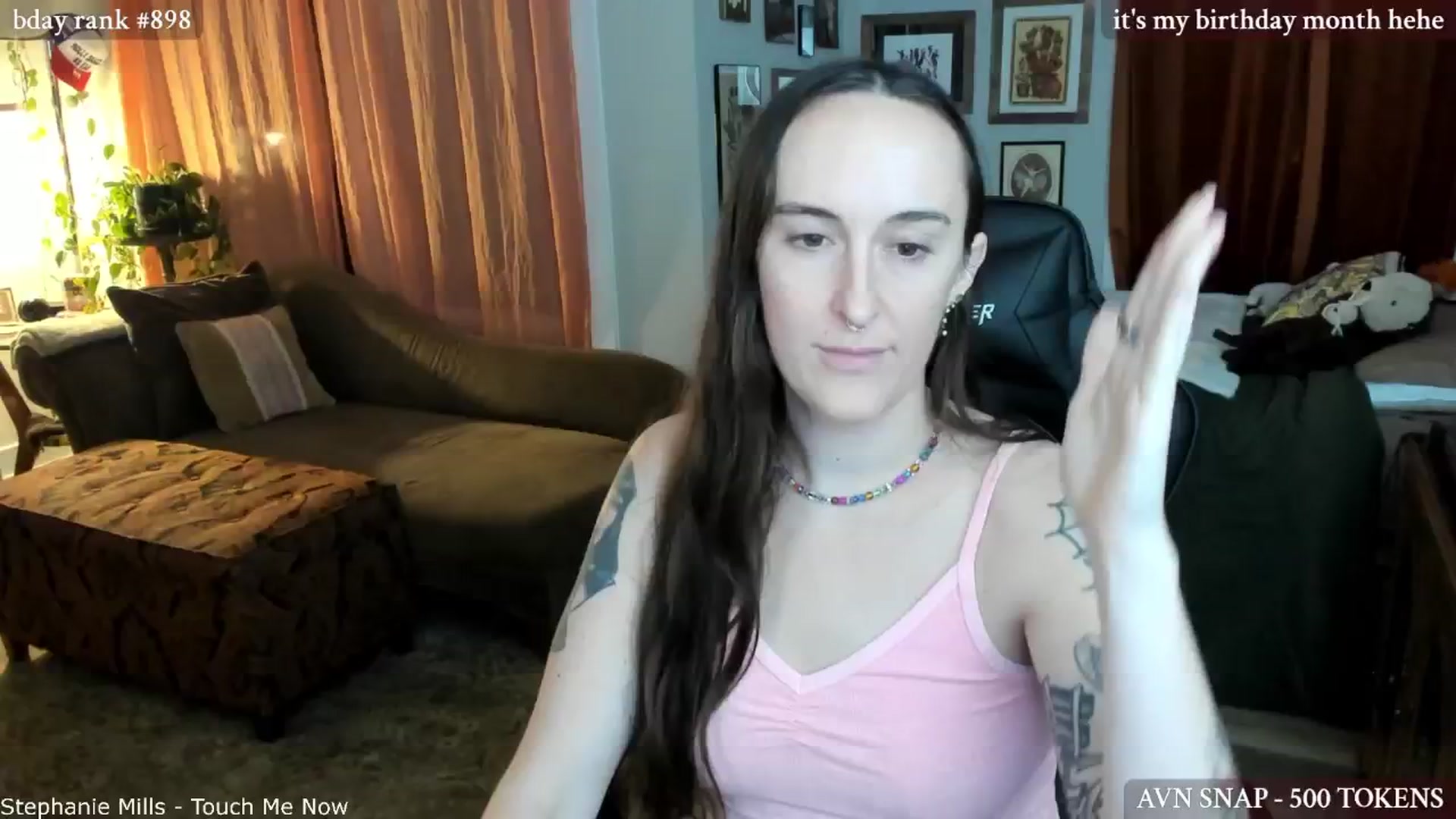 Gallery image thumbnail from BlairLennox's myfreecams stream on, 11/25/2024, 23:58 image 13 of 20