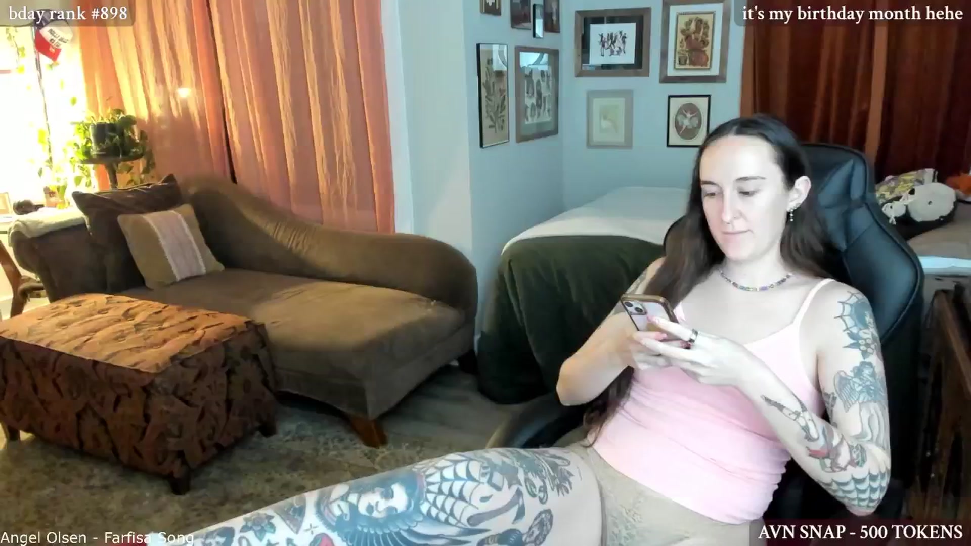 Gallery image thumbnail from BlairLennox's myfreecams stream on, 11/25/2024, 23:58 image 4 of 20