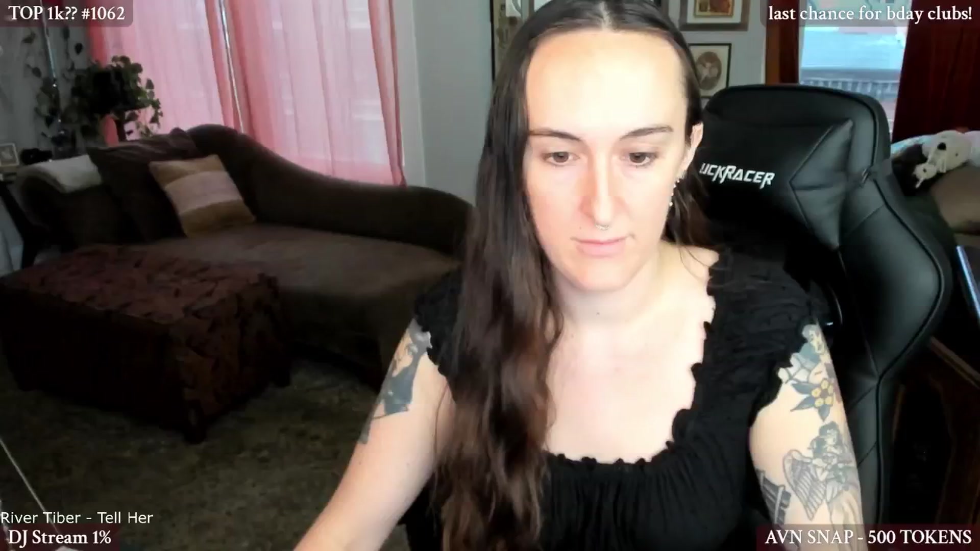 Gallery image thumbnail from BlairLennox's myfreecams stream on, 11/29/2024, 21:49 image 16 of 20
