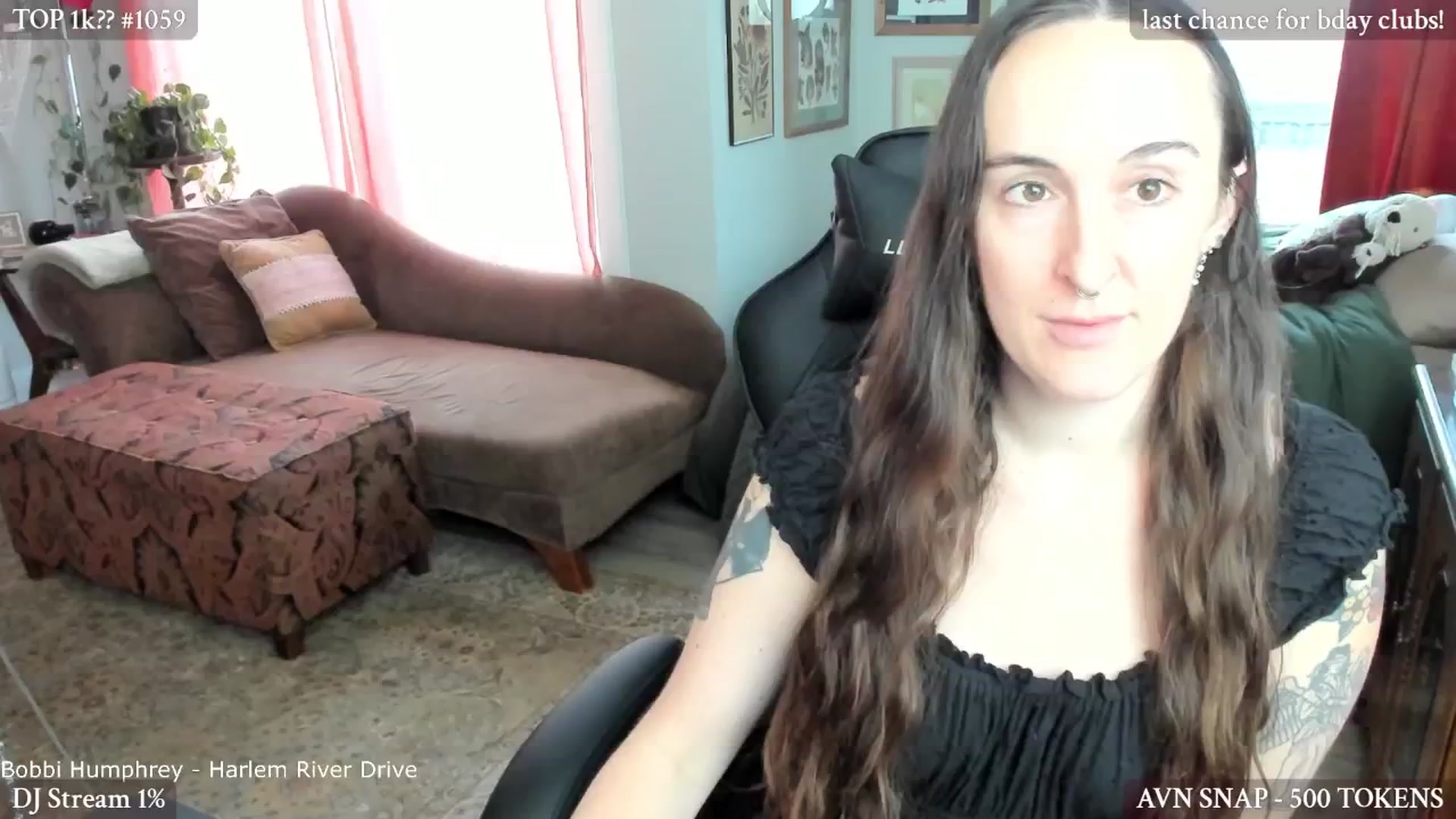Gallery image thumbnail from BlairLennox's myfreecams stream on, 11/29/2024, 21:49 image 8 of 20