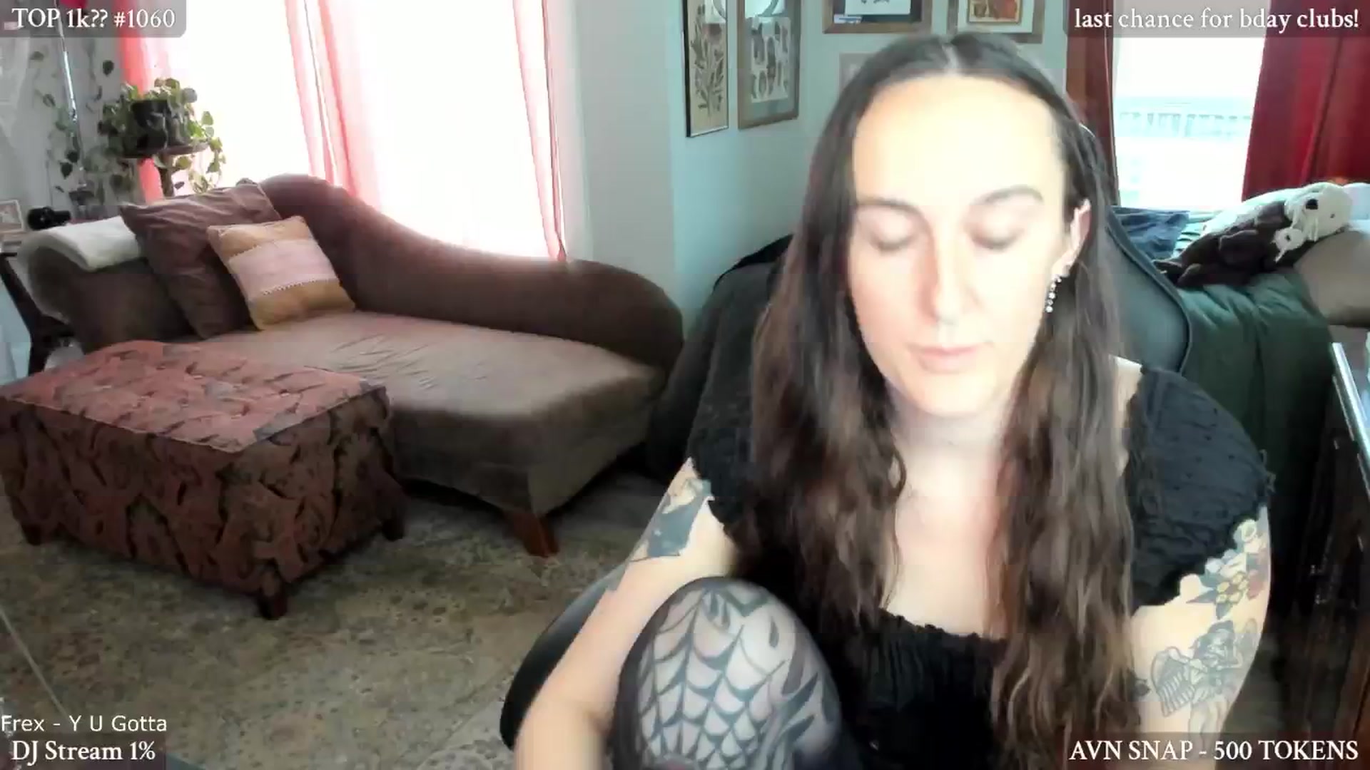 Gallery image thumbnail from BlairLennox's myfreecams stream on, 11/29/2024, 21:49 image 9 of 20