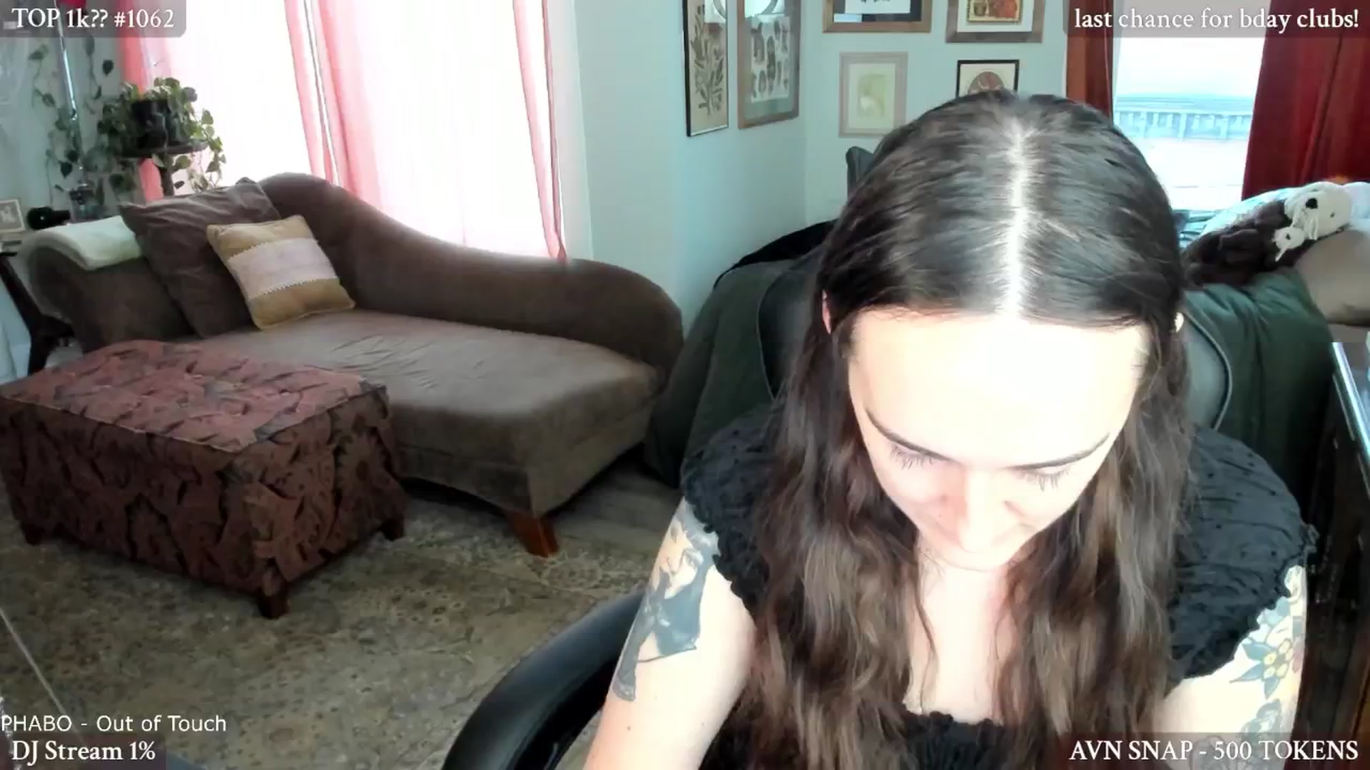 Gallery image thumbnail from BlairLennox's myfreecams stream on, 11/29/2024, 21:49 image 12 of 20