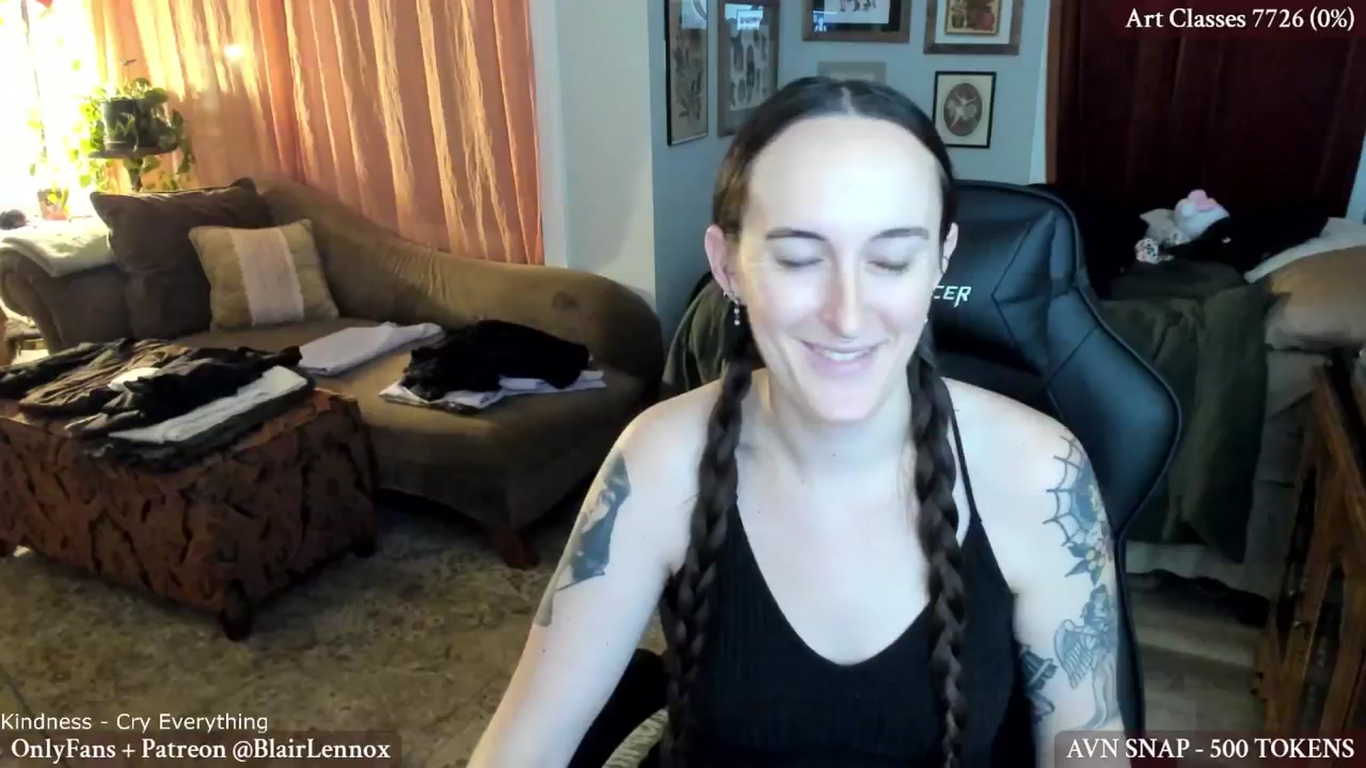 Gallery image thumbnail from BlairLennox's myfreecams stream on, 12/17/2024, 24:00 image 18 of 20