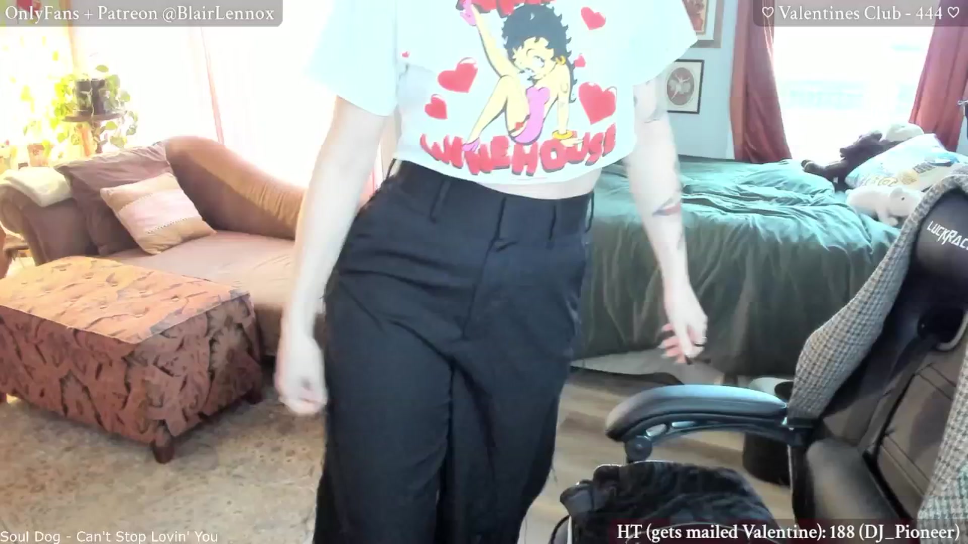 Gallery image thumbnail from BlairLennox's myfreecams stream on, 02/15/2025, 20:49 image 17 of 20