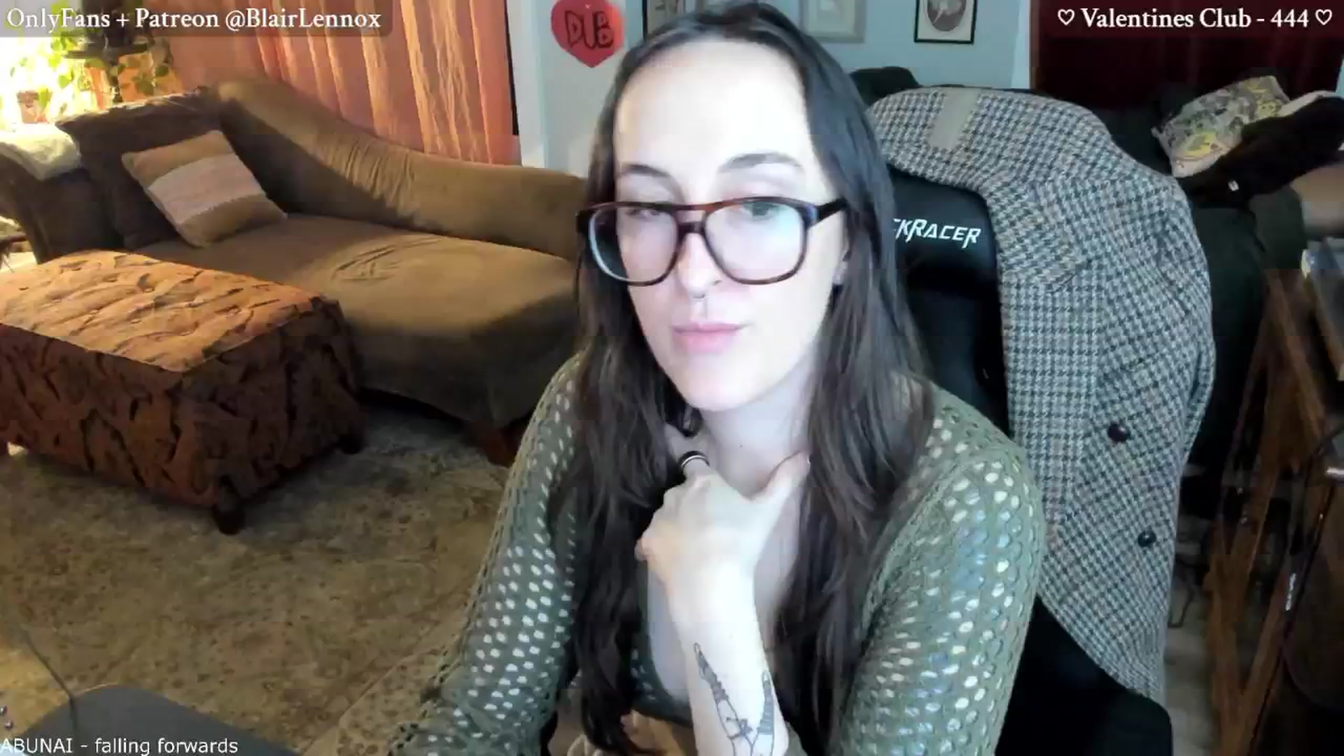 Gallery image thumbnail from BlairLennox's myfreecams stream on, 02/20/2025, 04:08 image 17 of 20