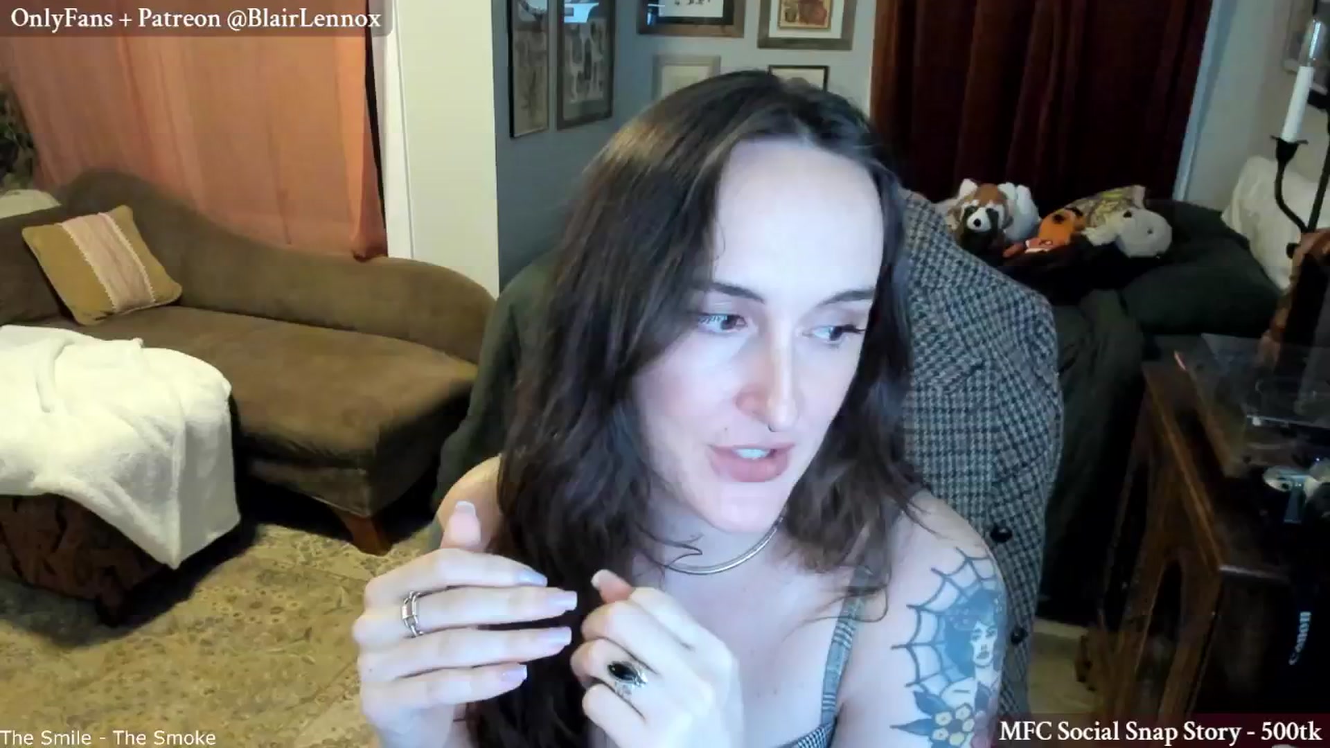 Gallery image thumbnail from BlairLennox's myfreecams stream on, 05/04/2025, 24:57 image 18 of 20