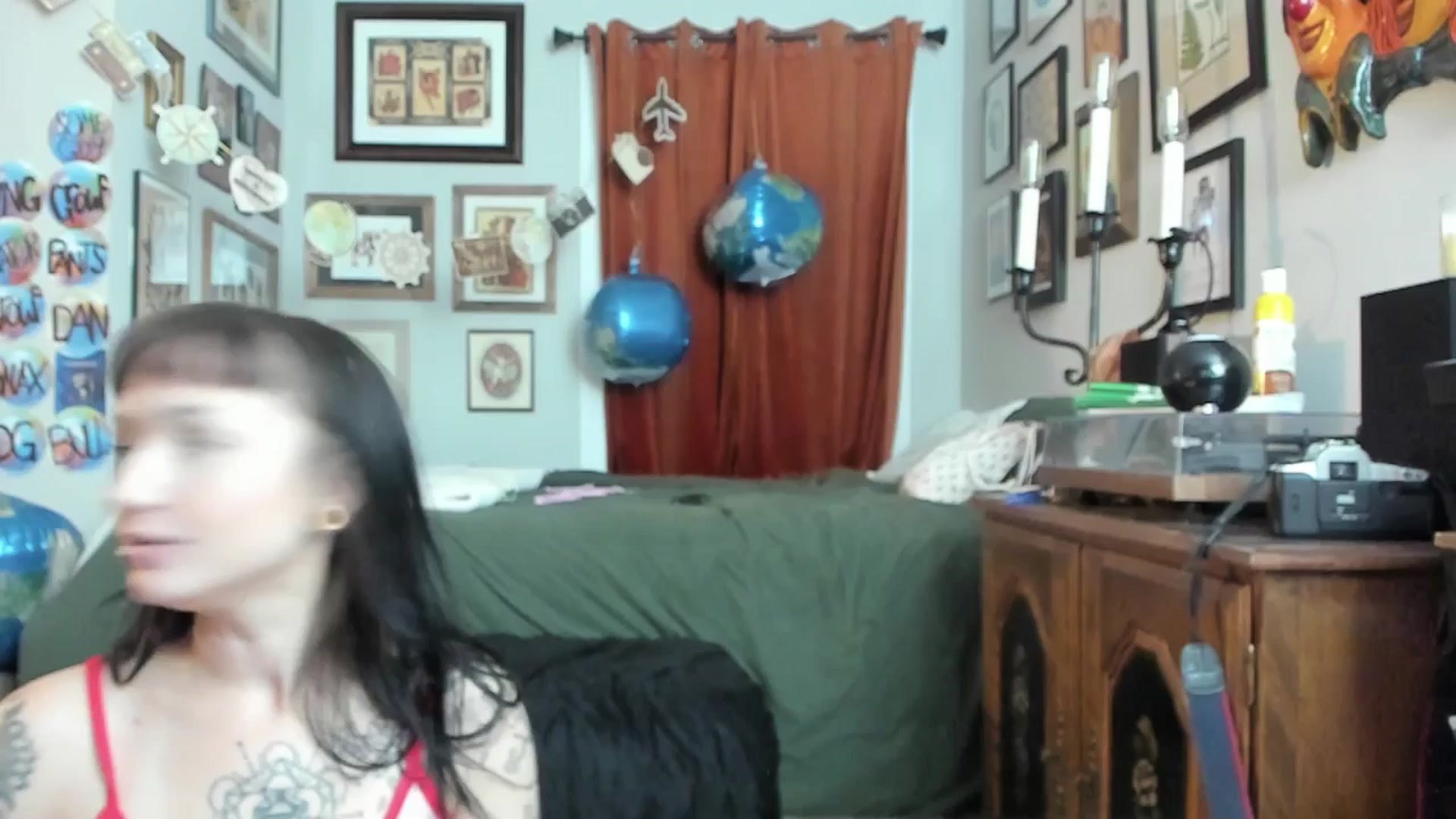 Gallery image thumbnail from BlairLennox's myfreecams stream on, 06/15/2025, 24:51 image 20 of 20