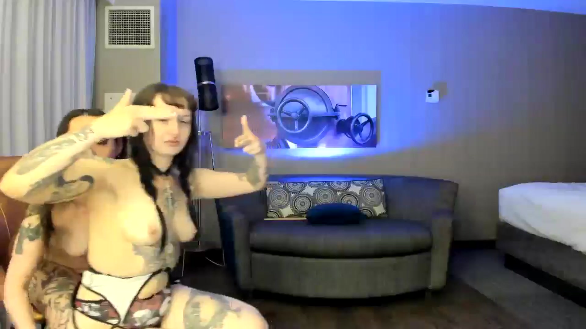 Gallery image thumbnail from BlairLennox's myfreecams stream on, 09/06/2025, 09:48 image 11 of 20