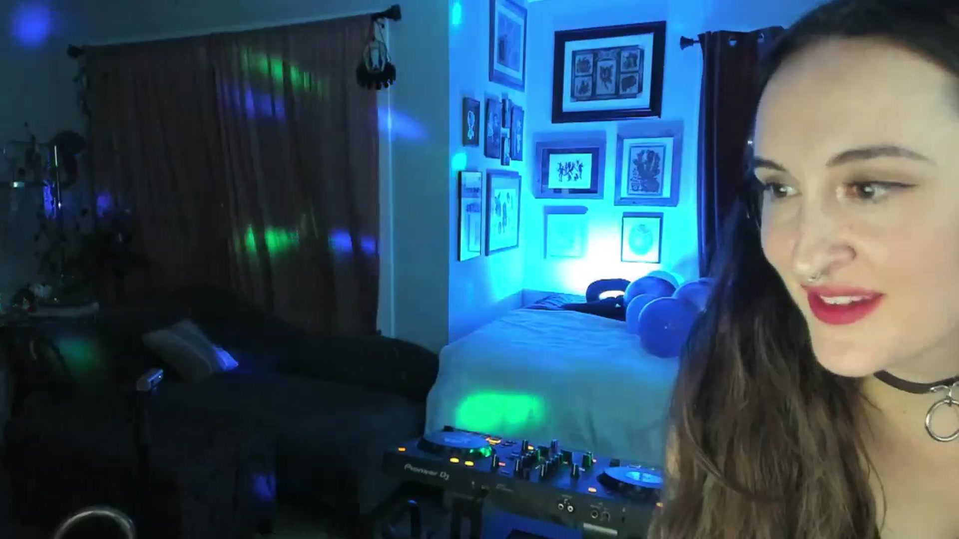 Gallery image thumbnail from BlairLennox's myfreecams stream on, 11/30/2025, 02:54 image 15 of 20