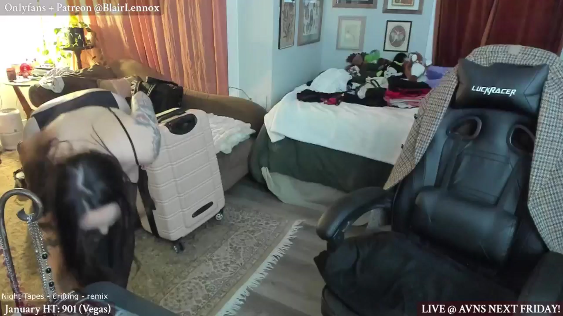 Gallery image thumbnail from BlairLennox's myfreecams stream on, 01/17/2026, 04:24 image 12 of 20