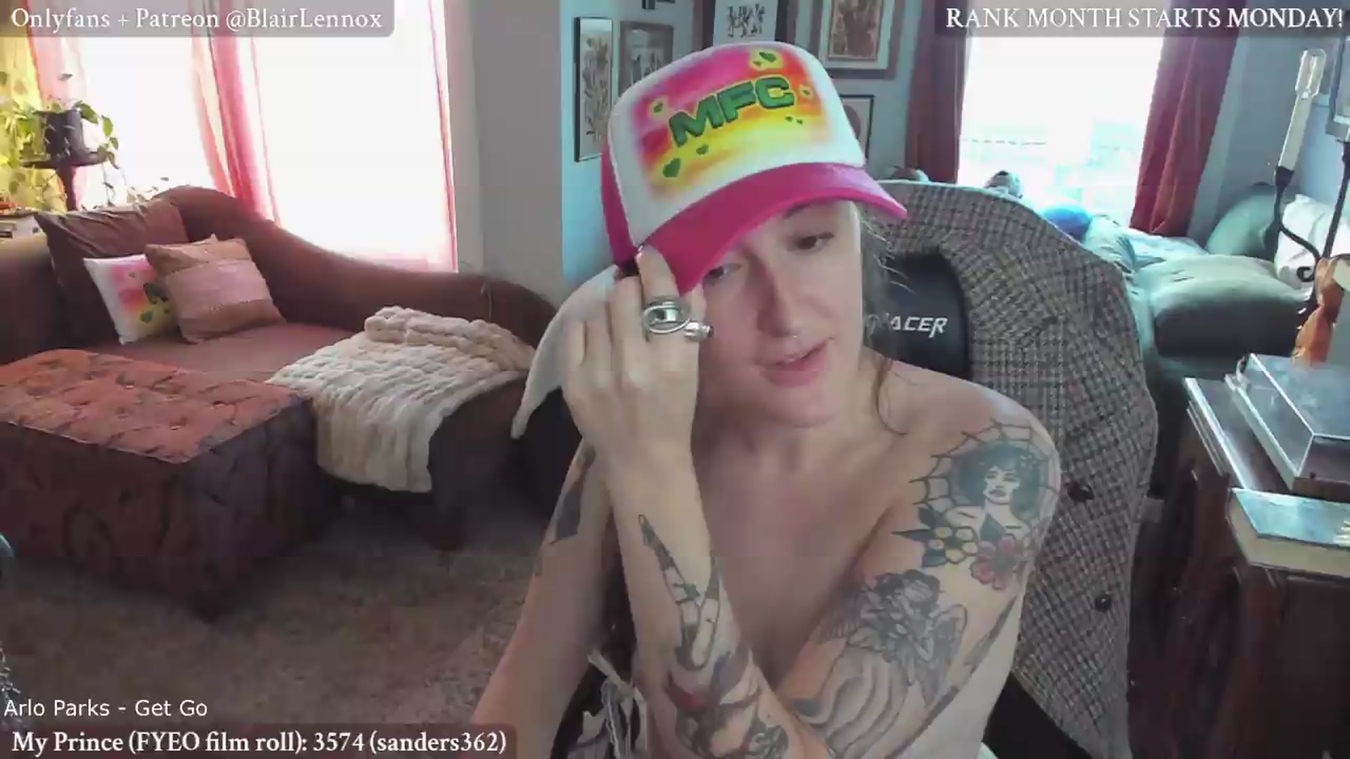 Gallery image thumbnail from BlairLennox's myfreecams stream on, 05/31/2026, 24:10 image 10 of 20