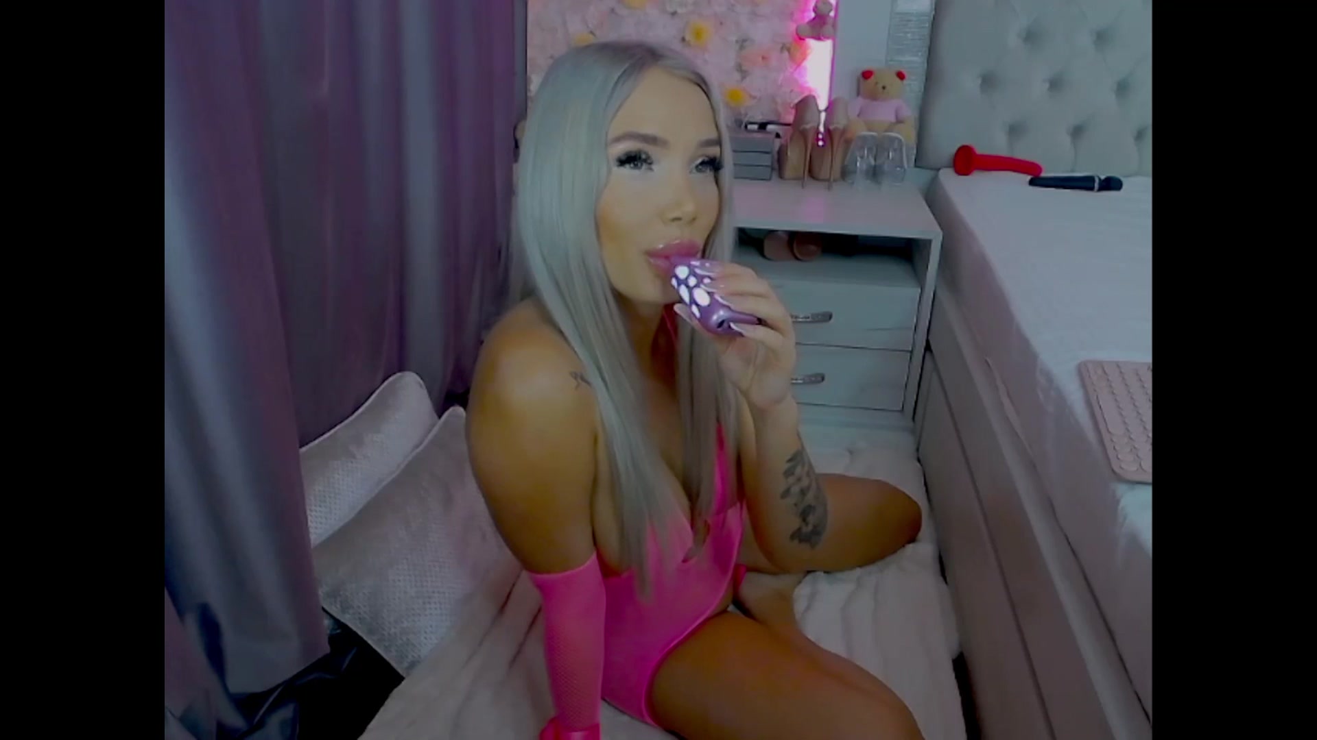 Gallery image thumbnail from BlairLuxee's myfreecams stream on, 11/10/2025, 08:51 image 13 of 20