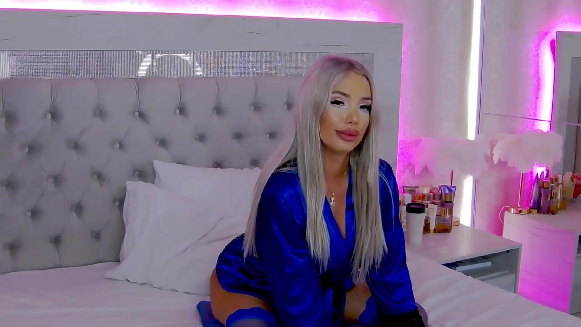 Gallery image thumbnail from BlairLuxee's myfreecams stream on, 11/16/2025, 21:30 image 6 of 20