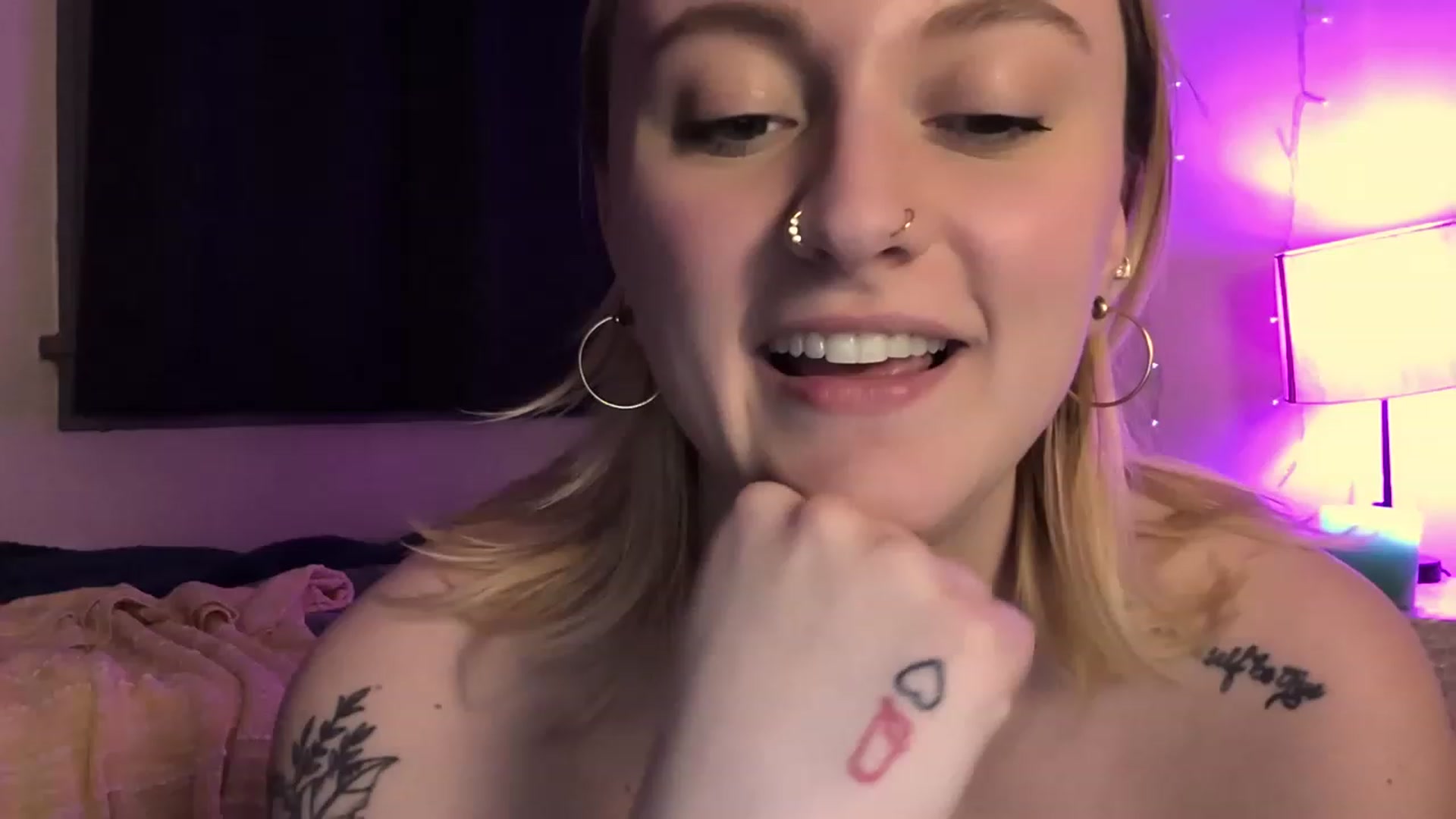 Gallery image thumbnail from BlairNoira's myfreecams stream on, 04/22/2023, 05:18 image 17 of 20