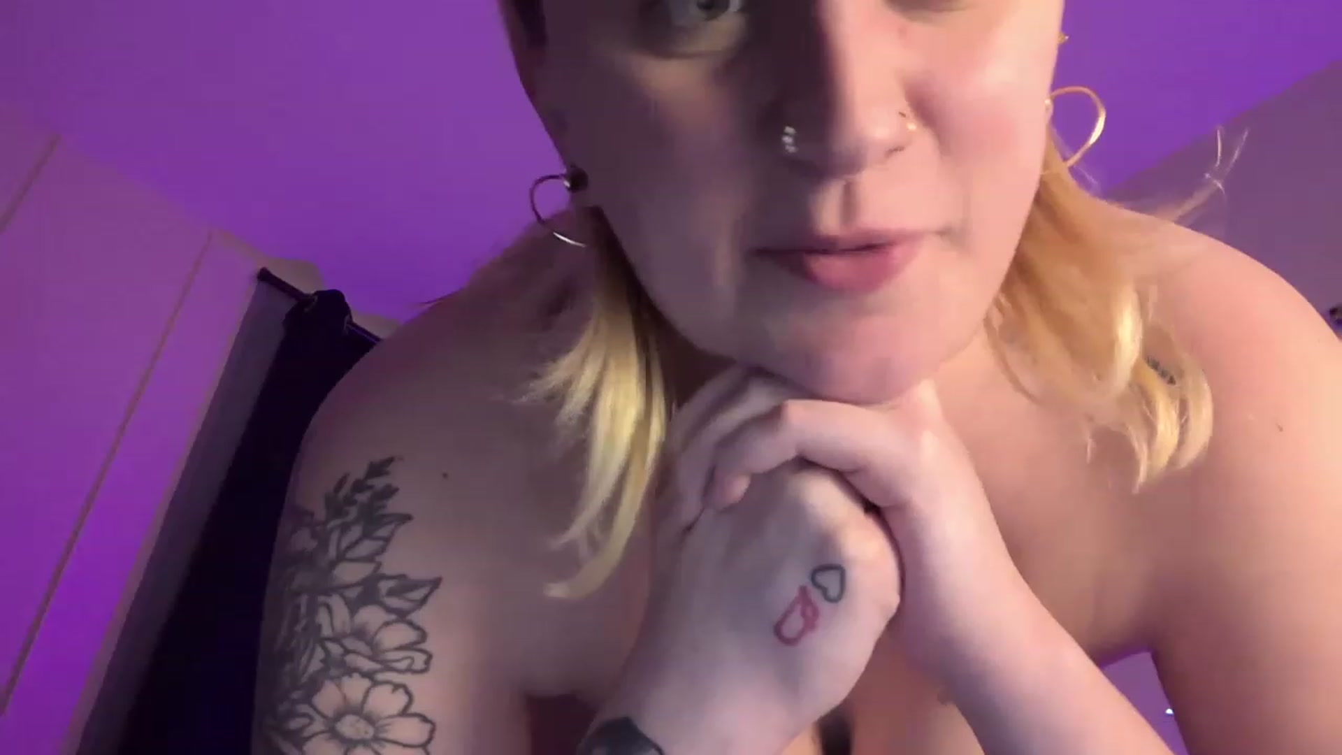 Gallery image thumbnail from BlairNoira's myfreecams stream on, 04/22/2023, 05:18 image 3 of 20