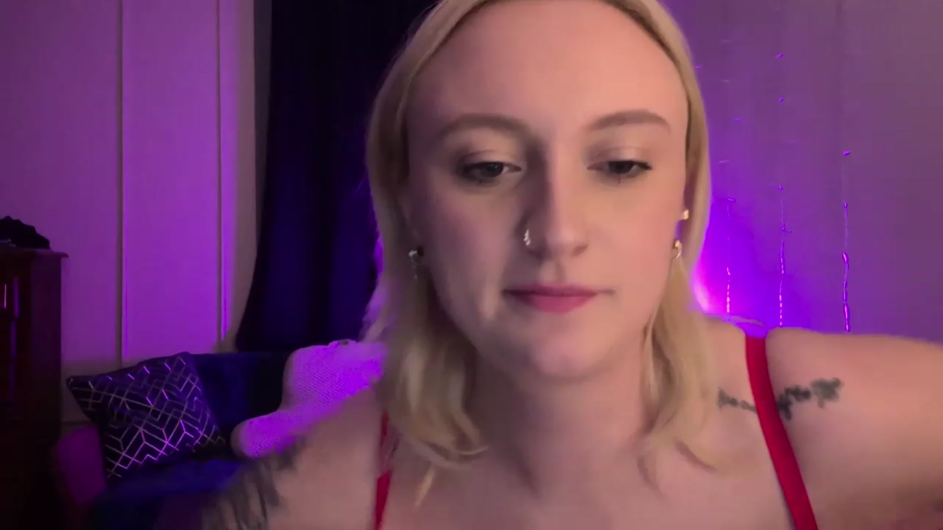 Gallery image thumbnail from BlairNoira's myfreecams stream on, 05/09/2023, 04:21 image 3 of 20