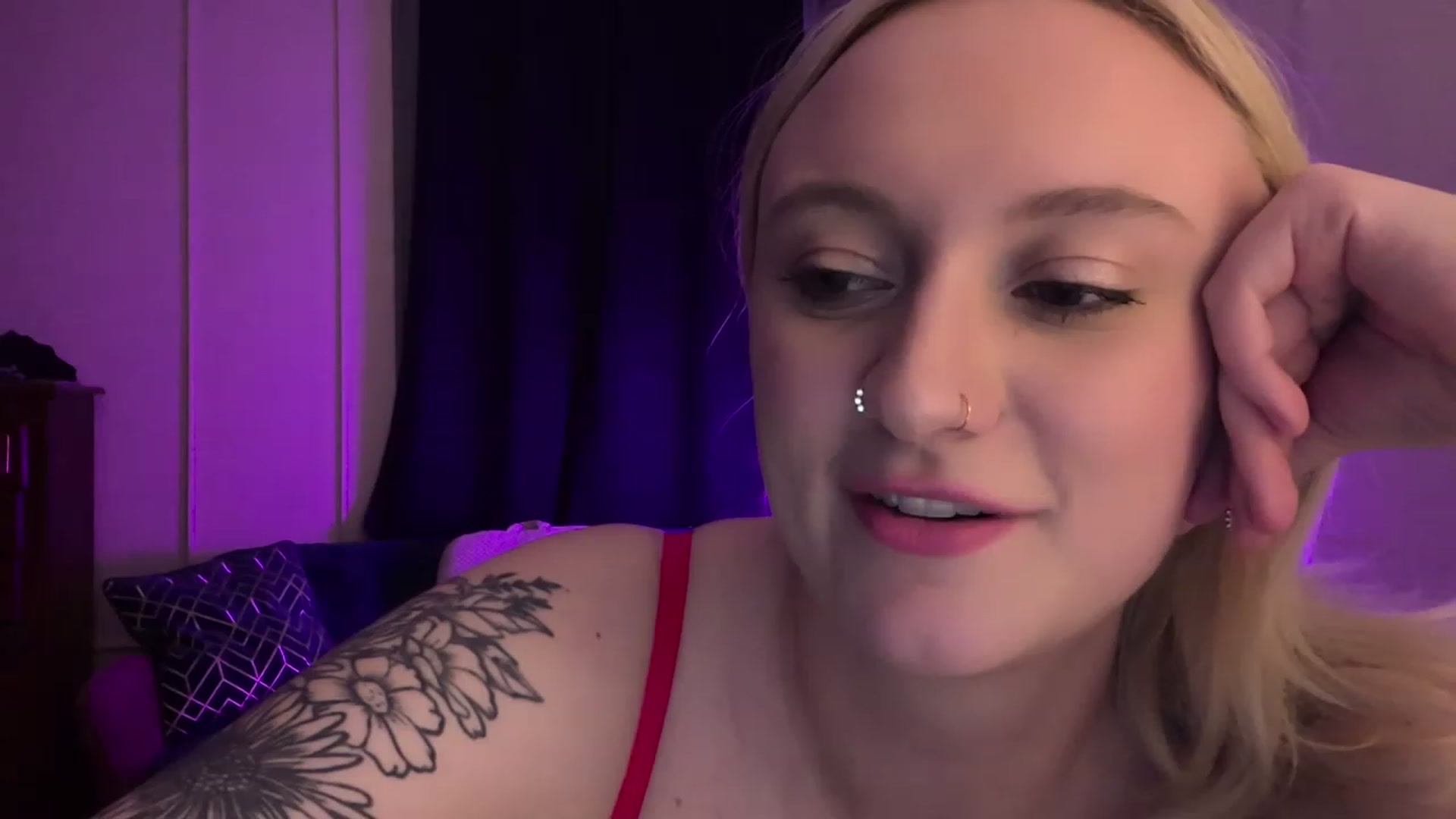 Gallery image thumbnail from BlairNoira's myfreecams stream on, 05/09/2023, 04:21 image 4 of 20