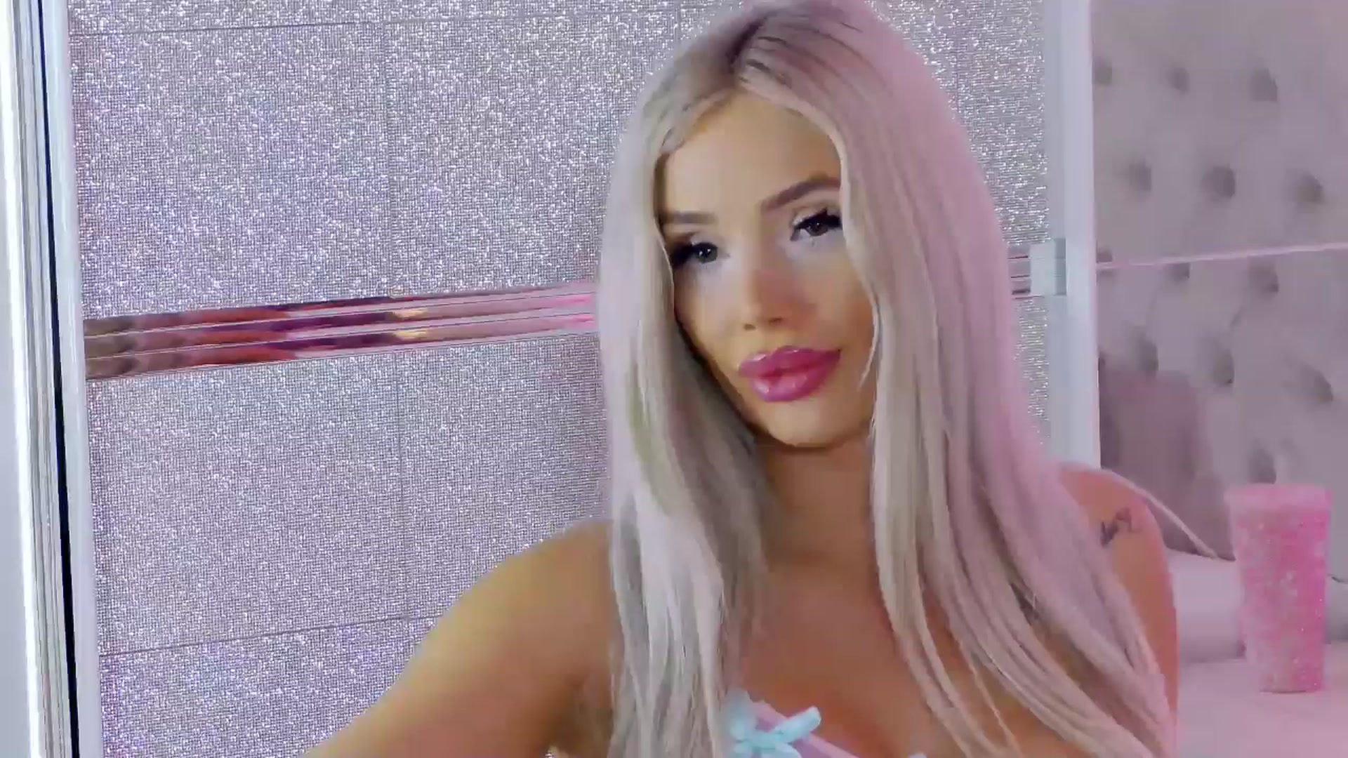 Gallery image thumbnail from BlairSins's myfreecams stream on, 11/23/2025, 16:38 image 8 of 20