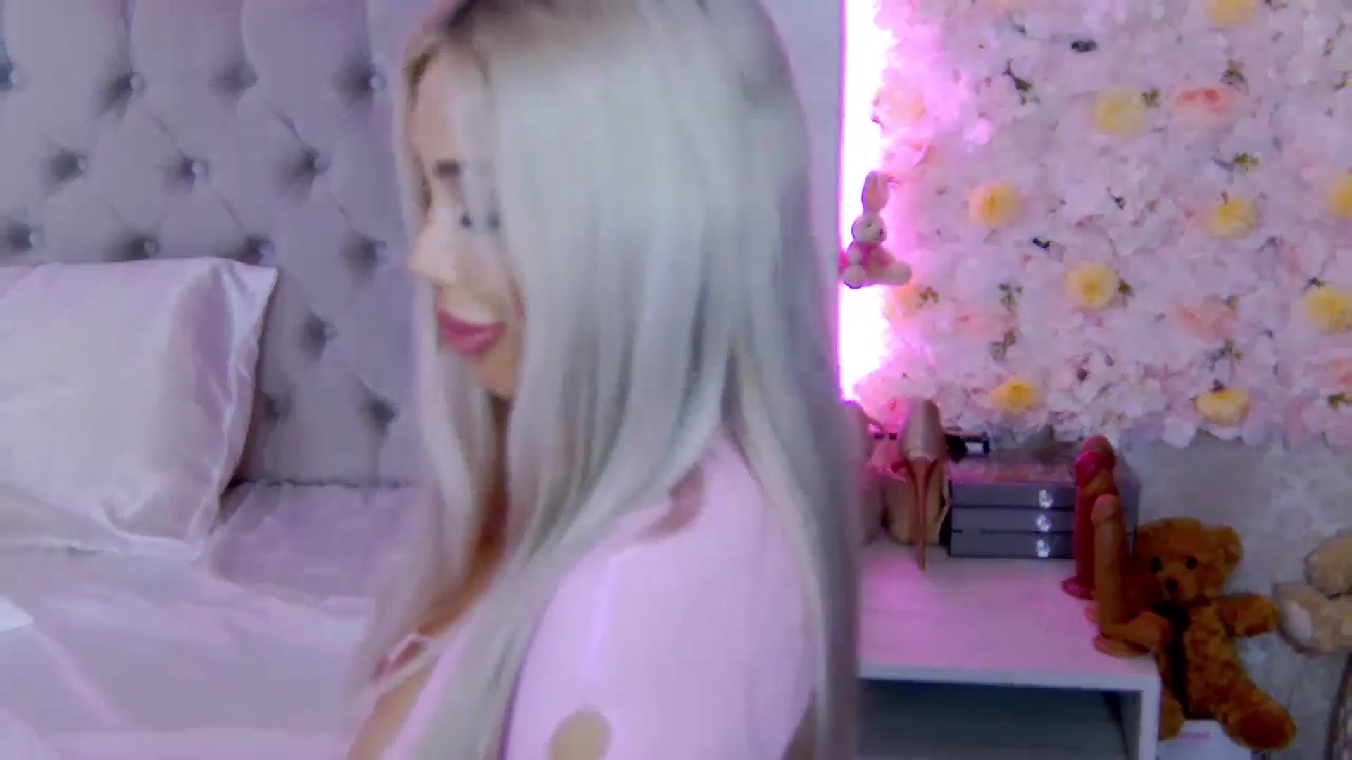 Gallery image thumbnail from BlairSins's myfreecams stream on, 12/07/2025, 19:07 image 6 of 20