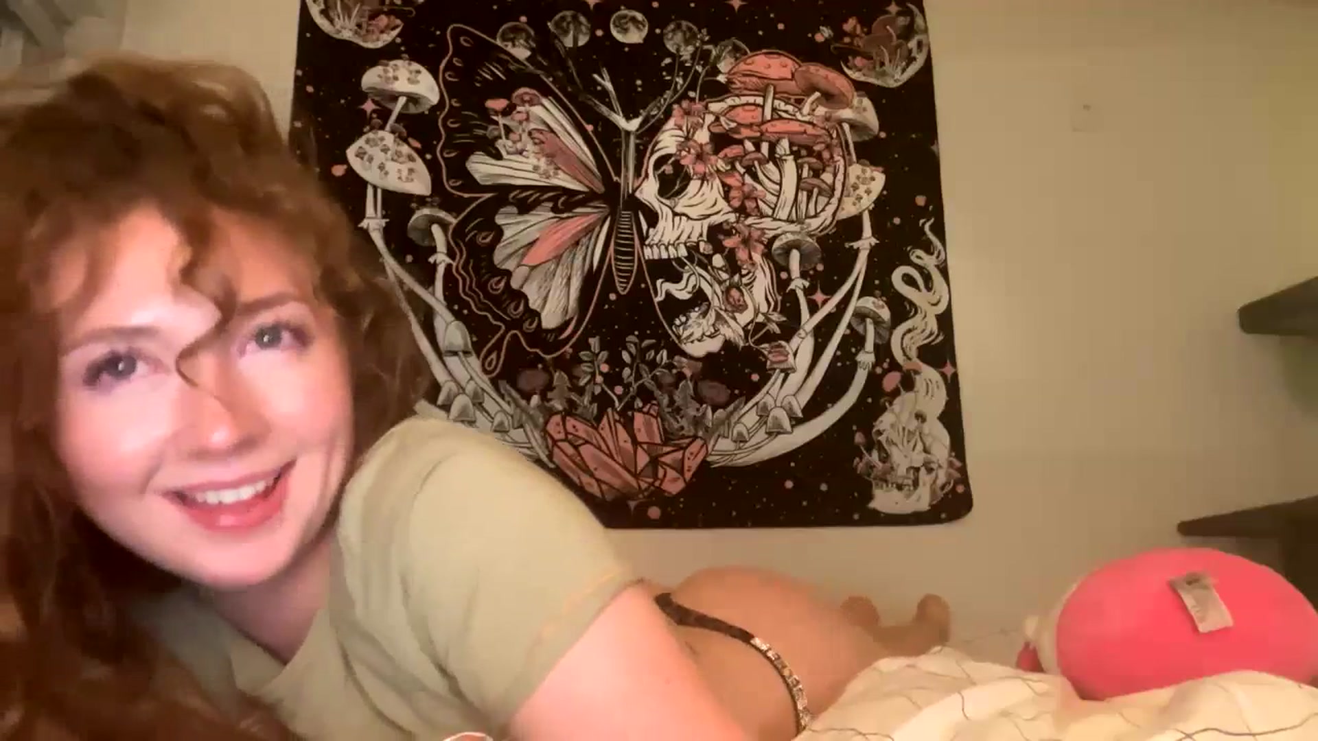 Gallery image thumbnail from Blairbear03's myfreecams stream on, 09/14/2023, 05:27 image 10 of 20