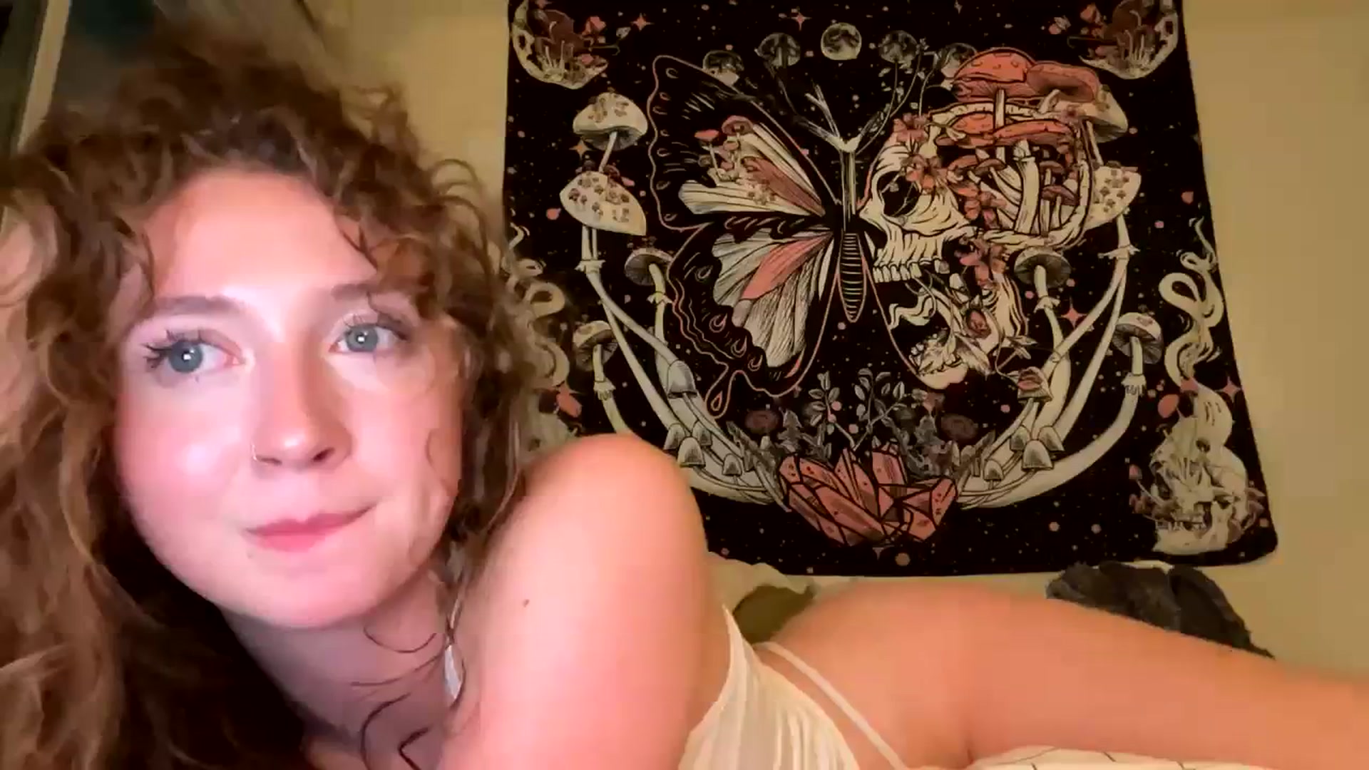 Gallery image thumbnail from Blairbear03's myfreecams stream on, 09/21/2023, 04:29 image 6 of 20