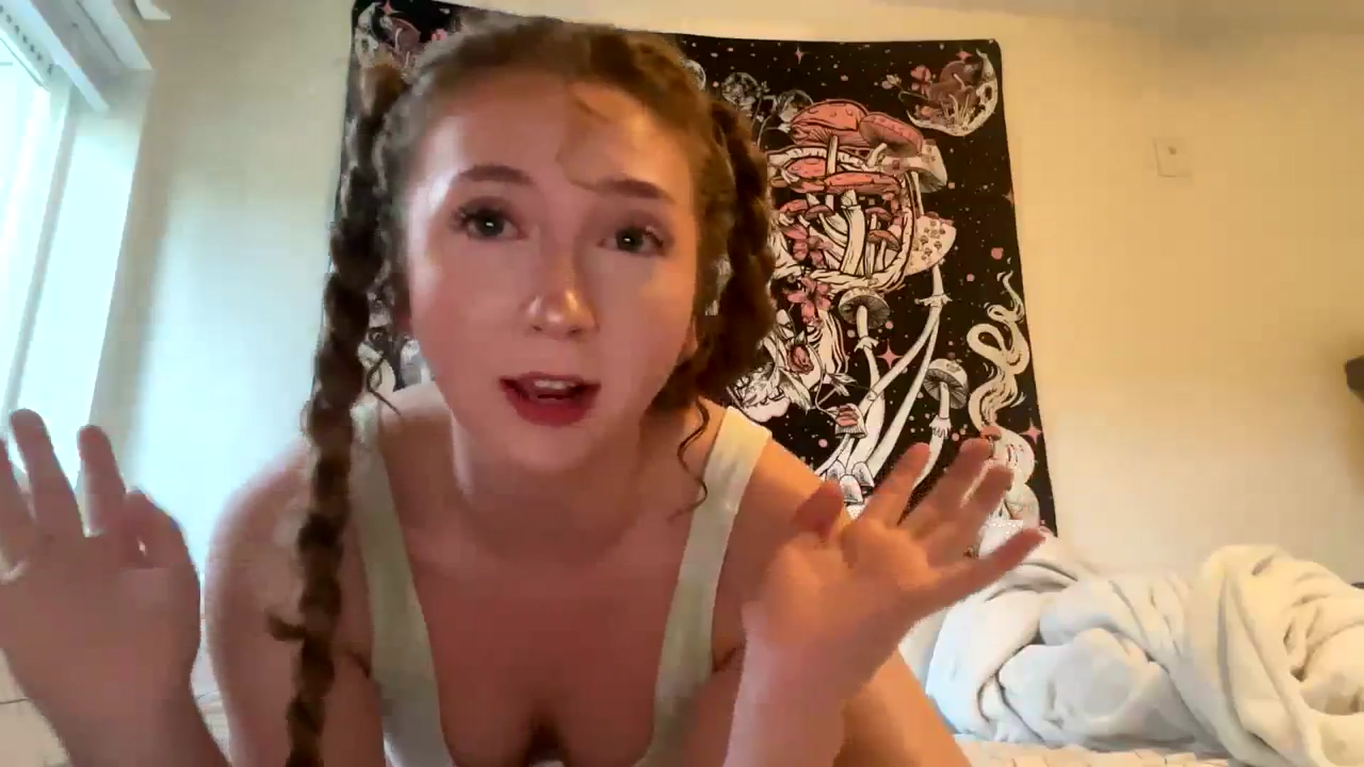 Gallery image thumbnail from Blairbear03's myfreecams stream on, 09/30/2023, 02:43 image 3 of 20