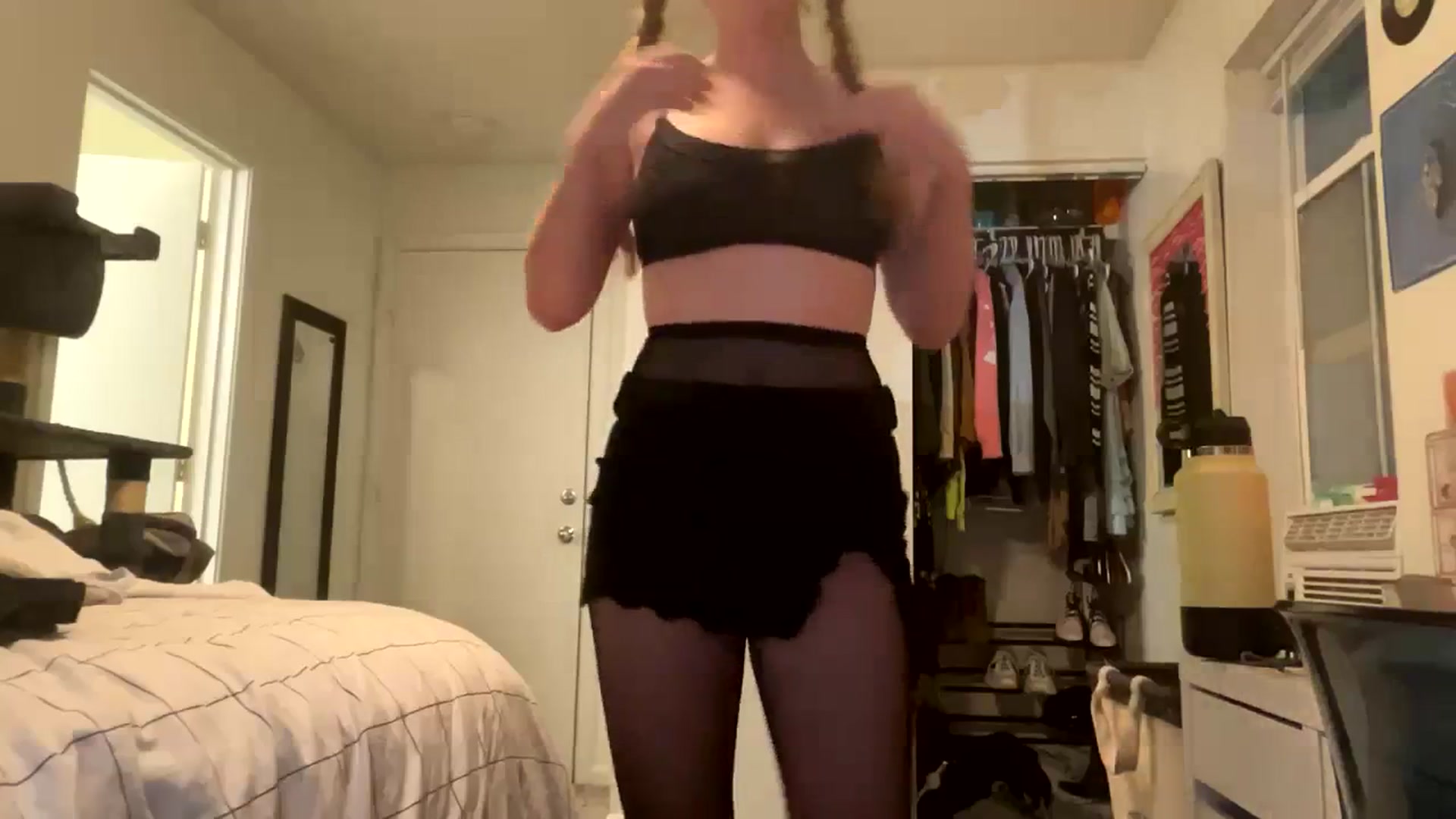 Gallery image thumbnail from Blairbear03's myfreecams stream on, 09/30/2023, 03:02 image 14 of 20
