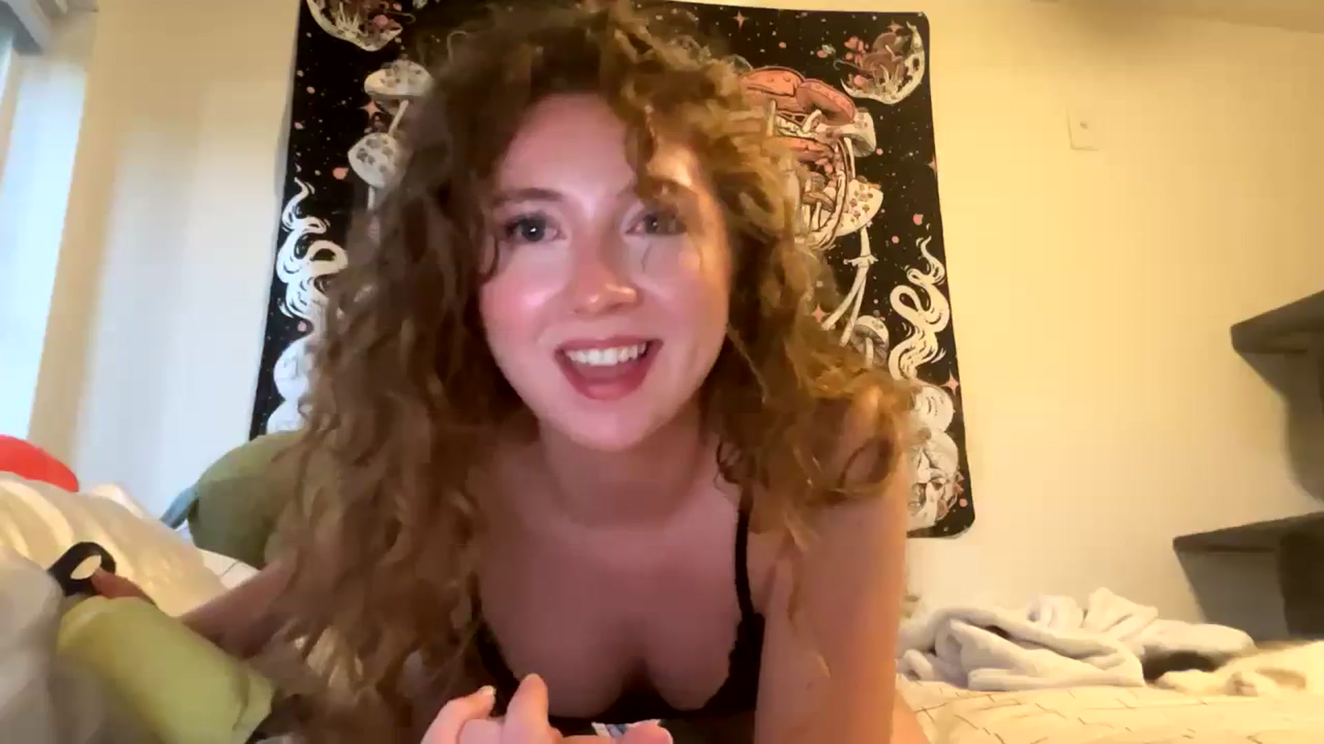 Gallery image thumbnail from Blairbear03's myfreecams stream on, 10/04/2023, 03:22 image 2 of 20