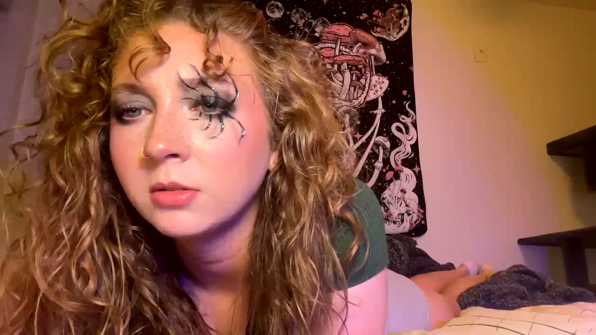 Gallery image thumbnail from Blairbear03's myfreecams stream on, 10/20/2023, 05:34 image 16 of 20
