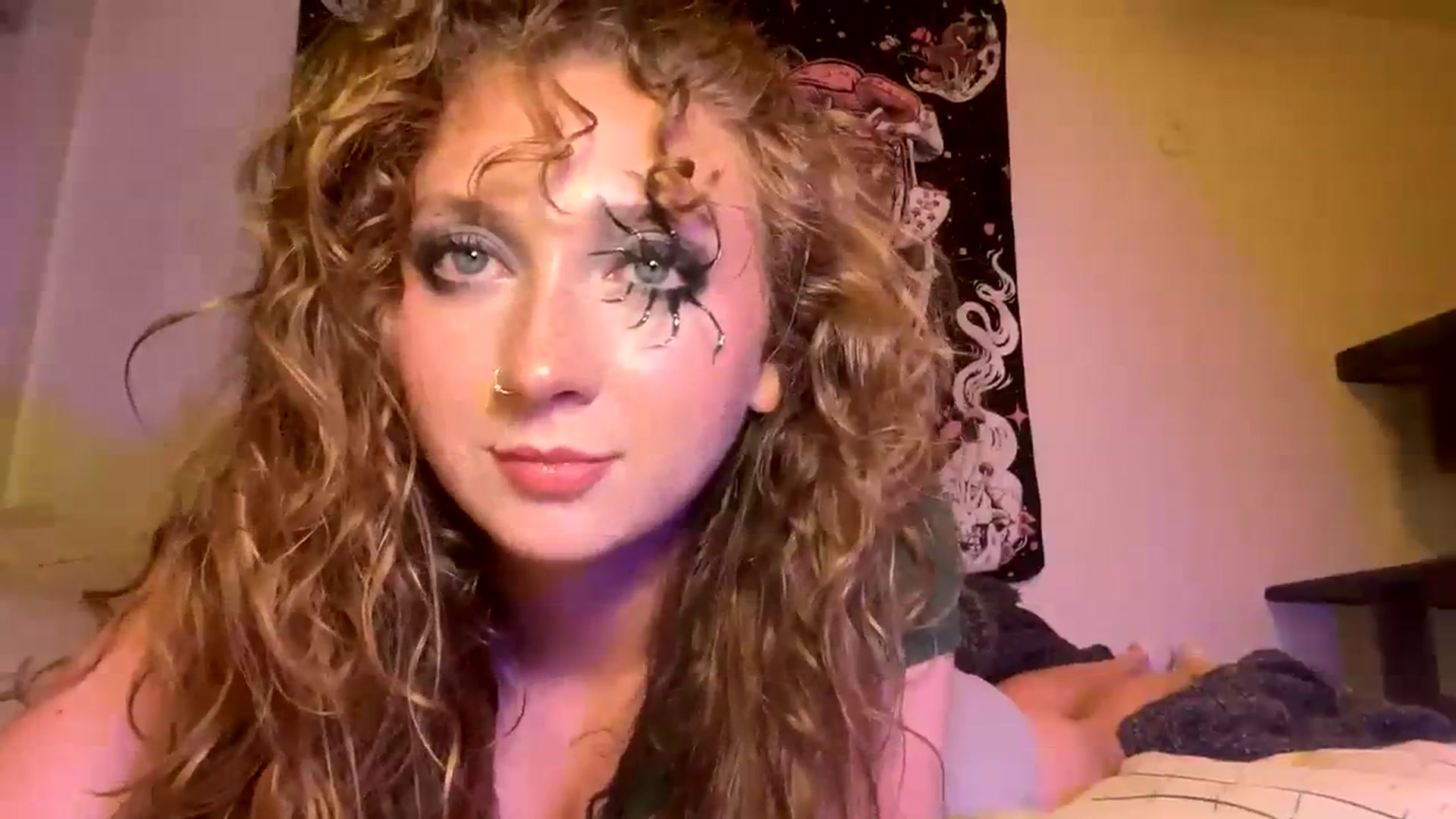Gallery image thumbnail from Blairbear03's myfreecams stream on, 10/20/2023, 05:34 image 2 of 20
