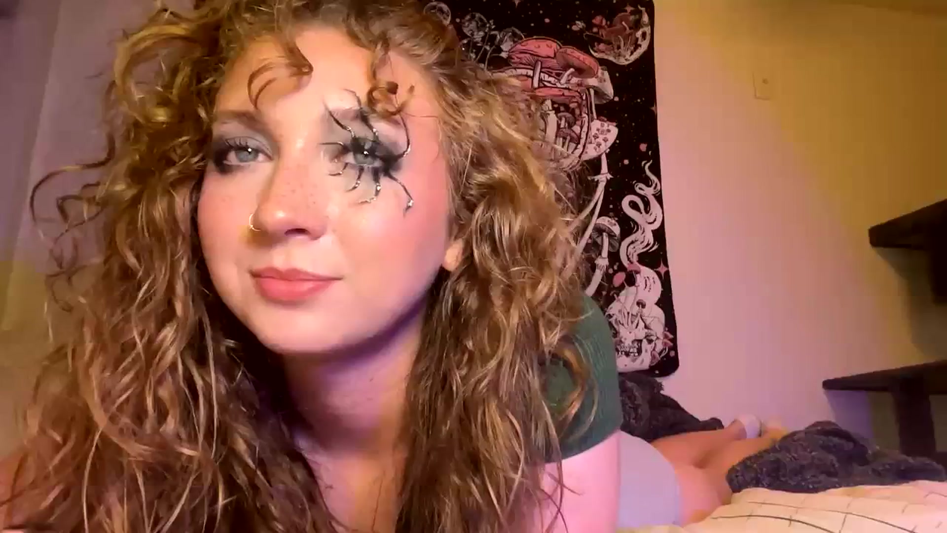 Gallery image thumbnail from Blairbear03's myfreecams stream on, 10/20/2023, 05:34 image 15 of 20