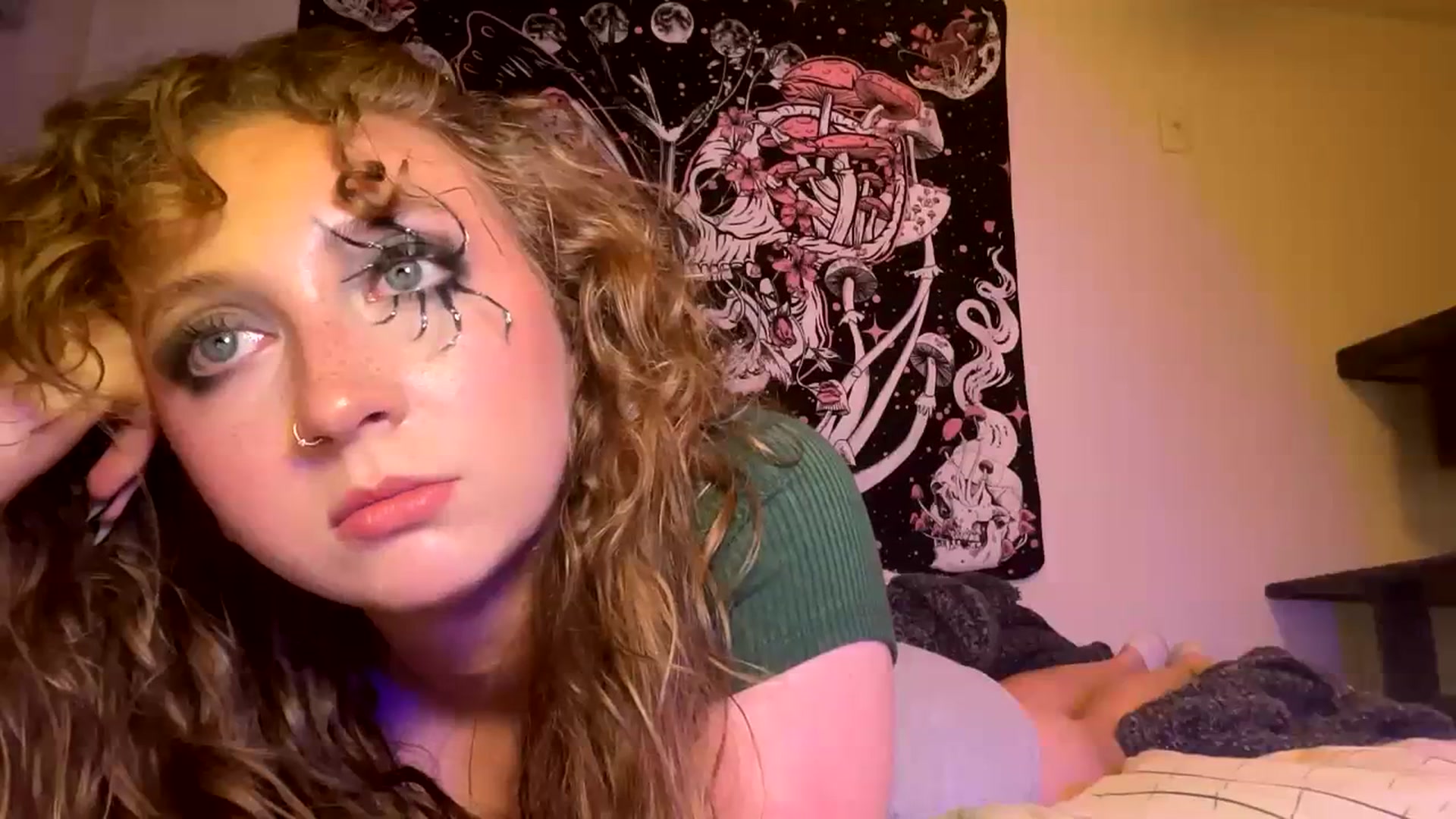 Gallery image thumbnail from Blairbear03's myfreecams stream on, 10/20/2023, 05:34 image 11 of 20