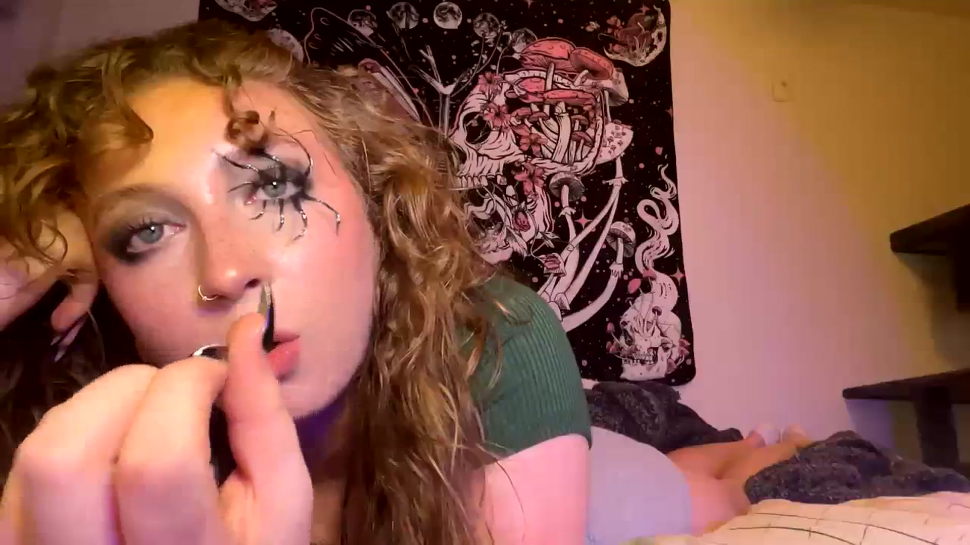 Gallery image thumbnail from Blairbear03's myfreecams stream on, 10/20/2023, 05:34 image 12 of 20