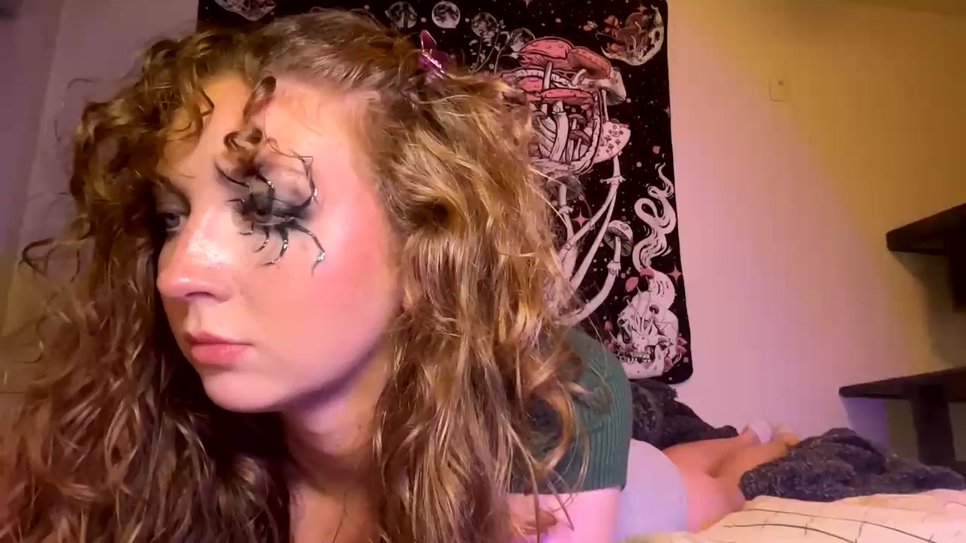 Gallery image thumbnail from Blairbear03's myfreecams stream on, 10/20/2023, 05:34 image 1 of 20