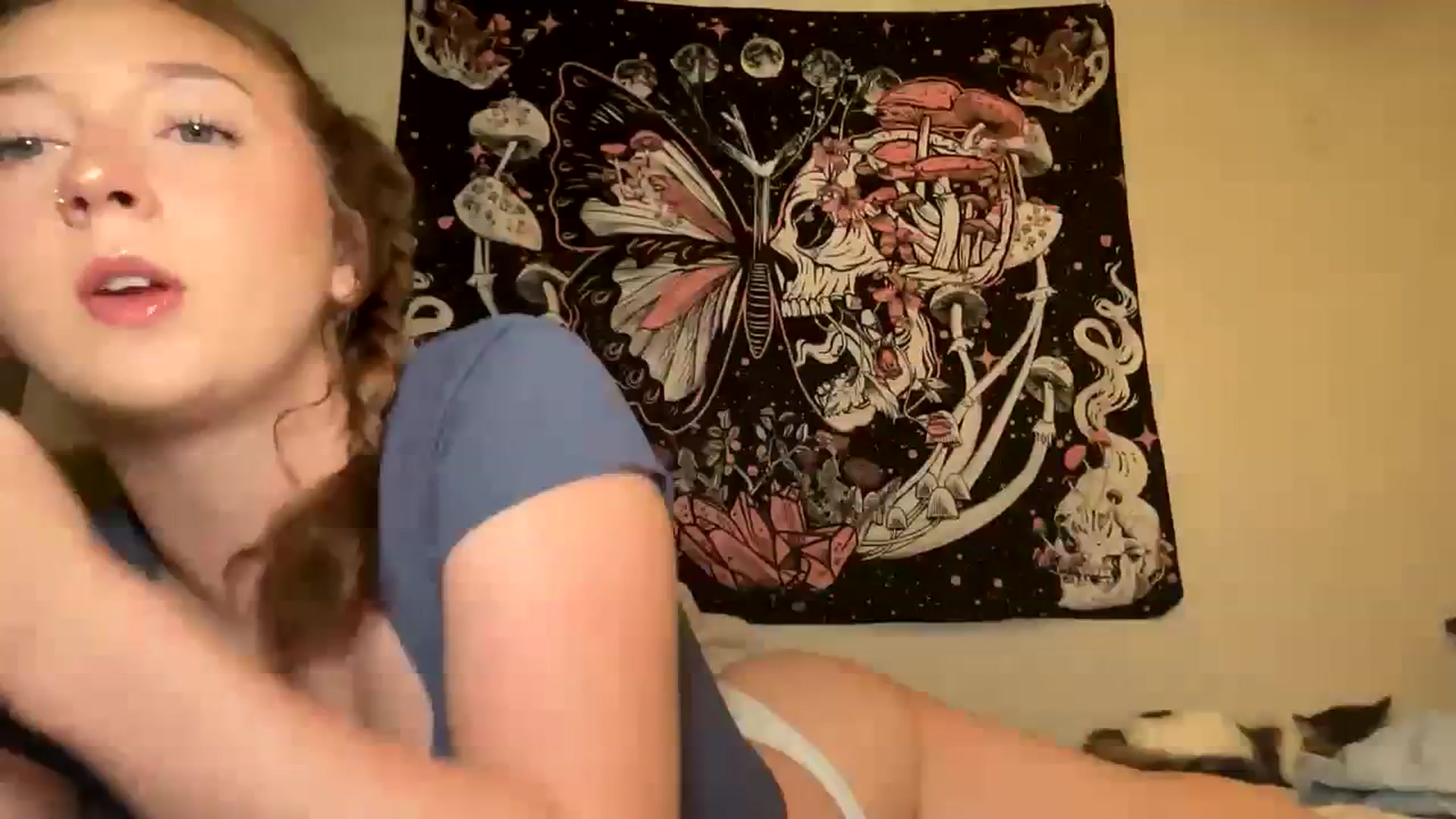 Gallery image thumbnail from Blairbear03's myfreecams stream on, 10/27/2023, 03:35 image 1 of 20