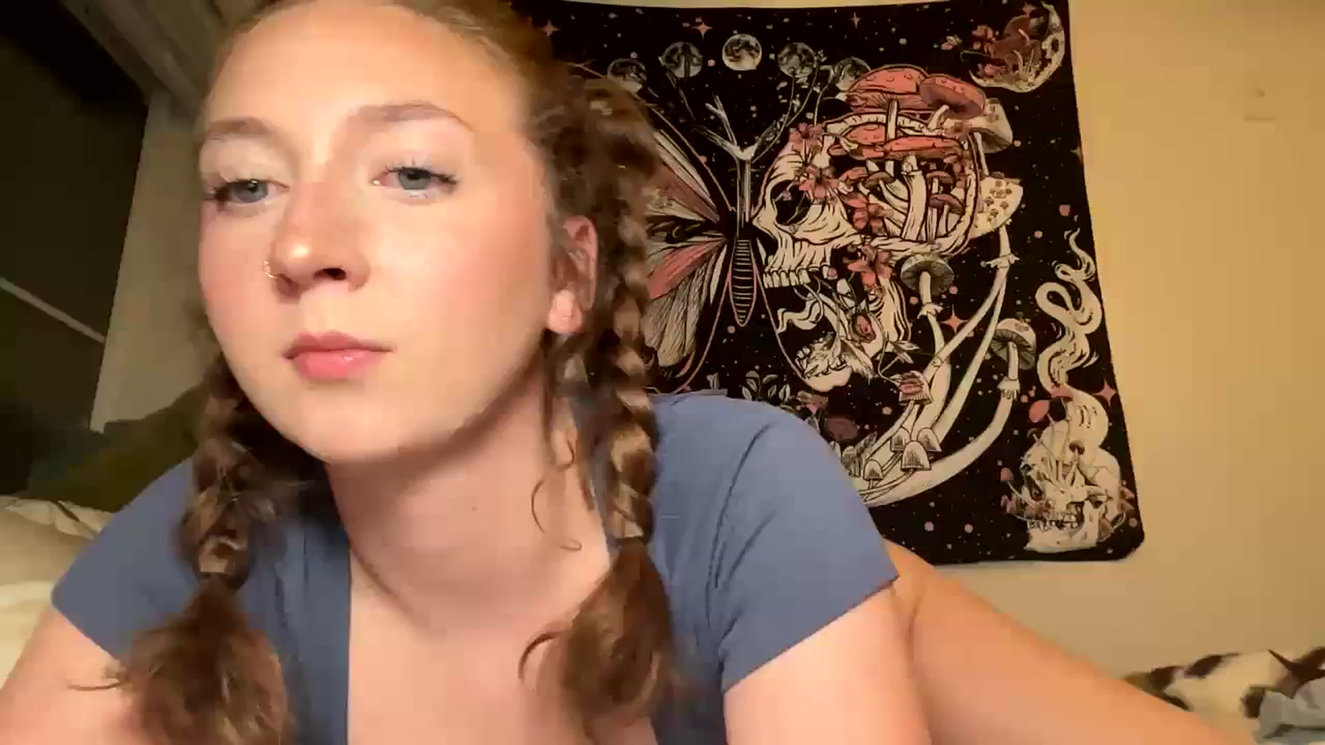 Gallery image thumbnail from Blairbear03's myfreecams stream on, 10/27/2023, 04:07 image 1 of 20