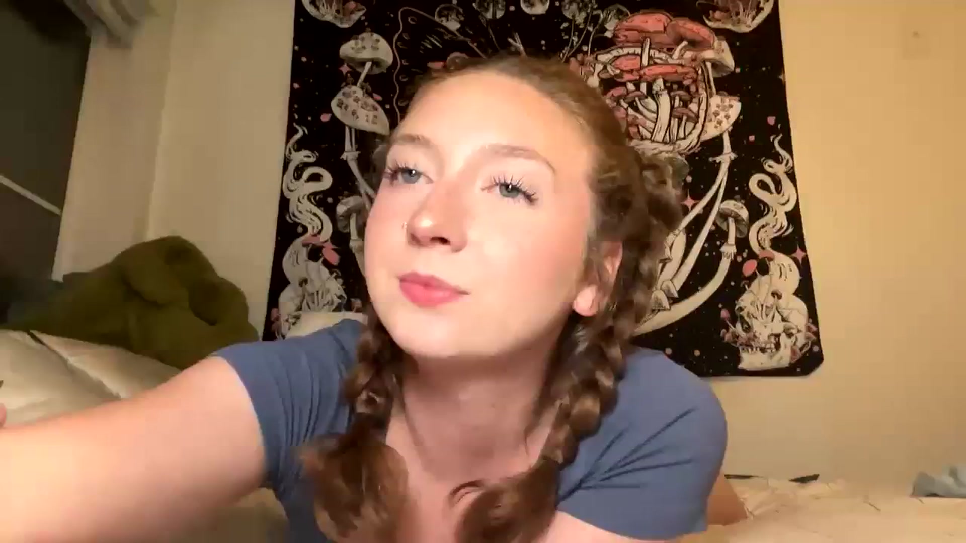 Gallery image thumbnail from Blairbear03's myfreecams stream on, 10/27/2023, 04:07 image 12 of 20