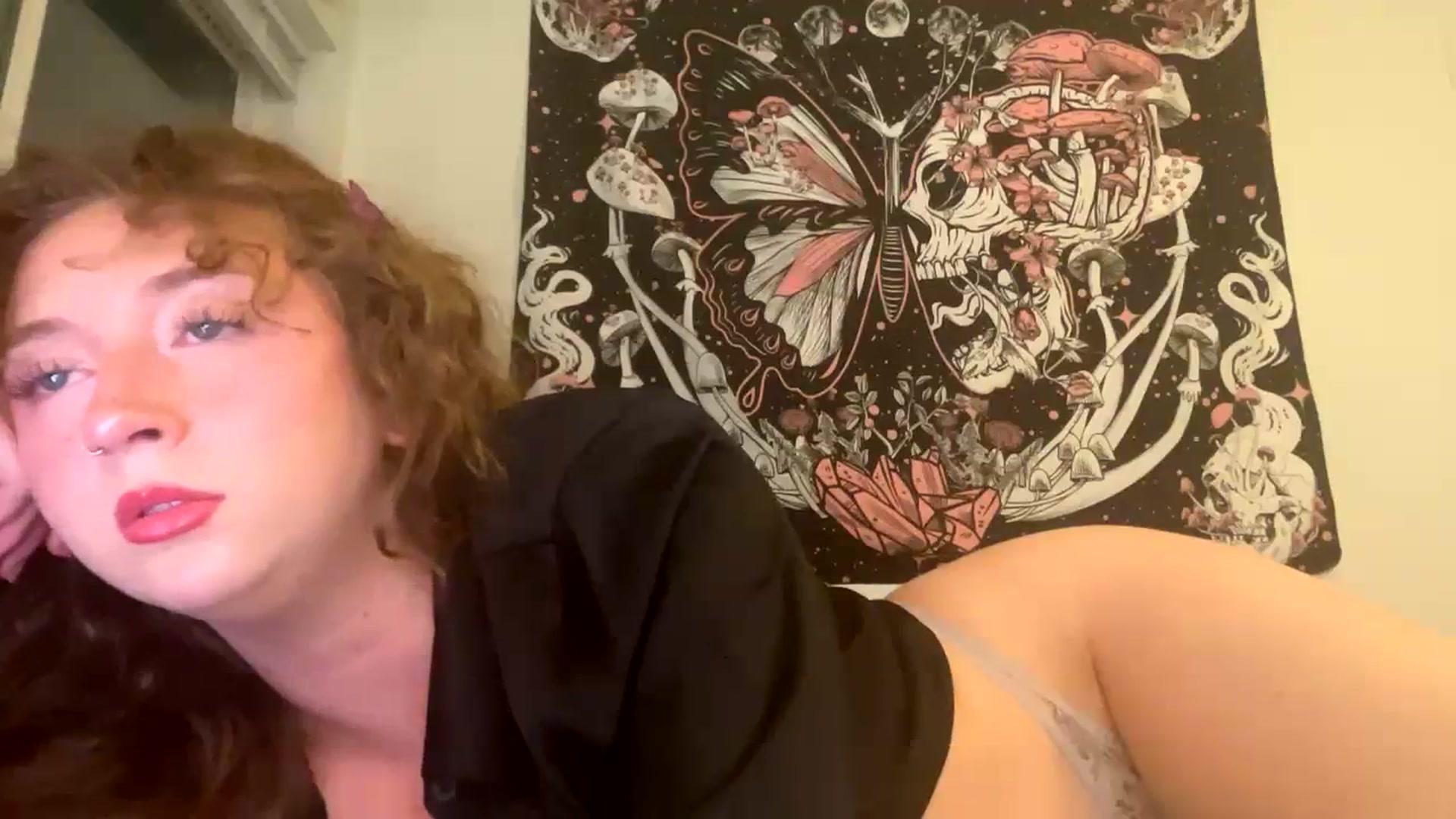 Gallery image thumbnail from Blairbear03's myfreecams stream on, 11/22/2023, 05:14 image 12 of 20