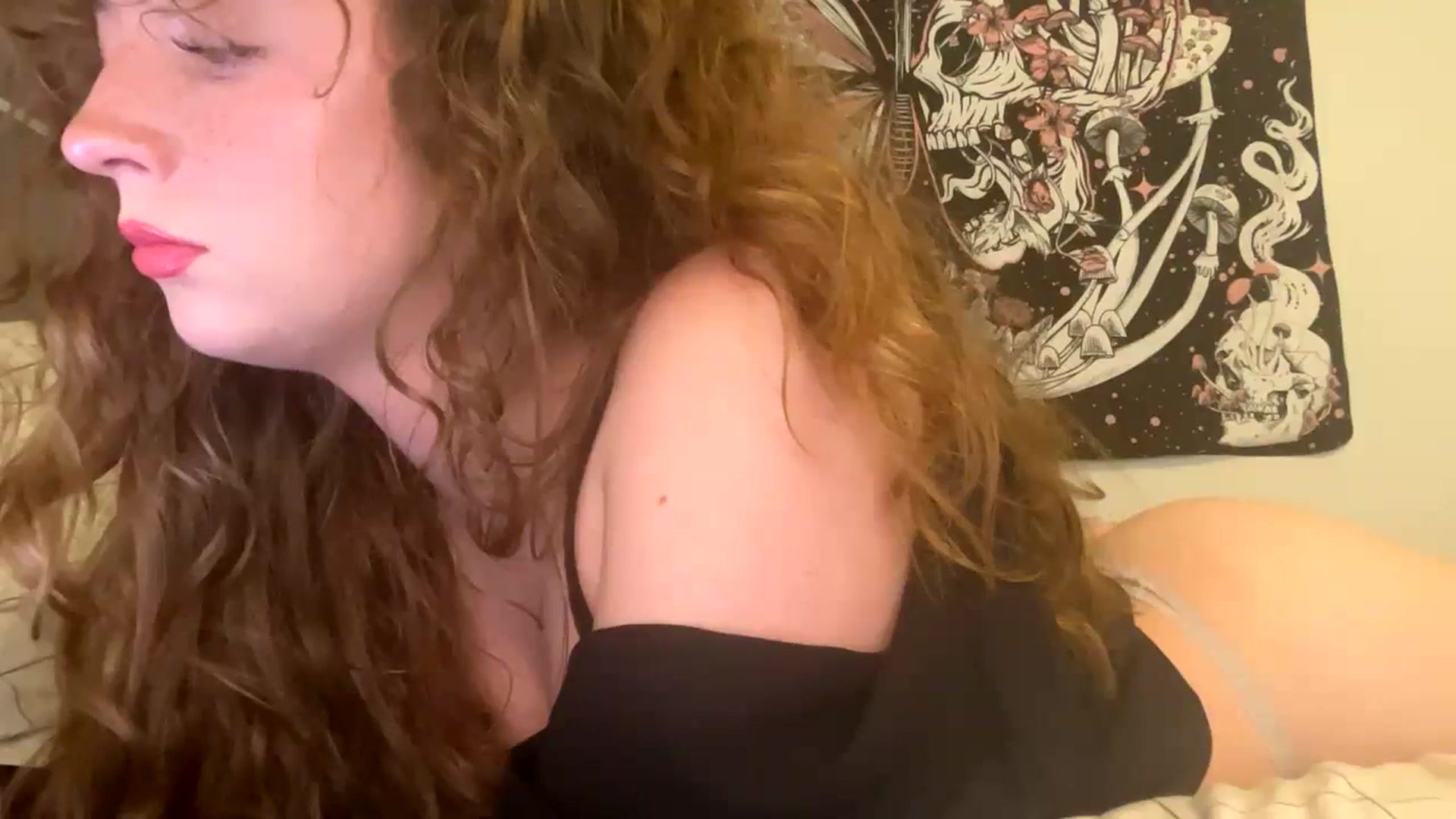 Gallery image thumbnail from Blairbear03's myfreecams stream on, 11/22/2023, 05:14 image 20 of 20