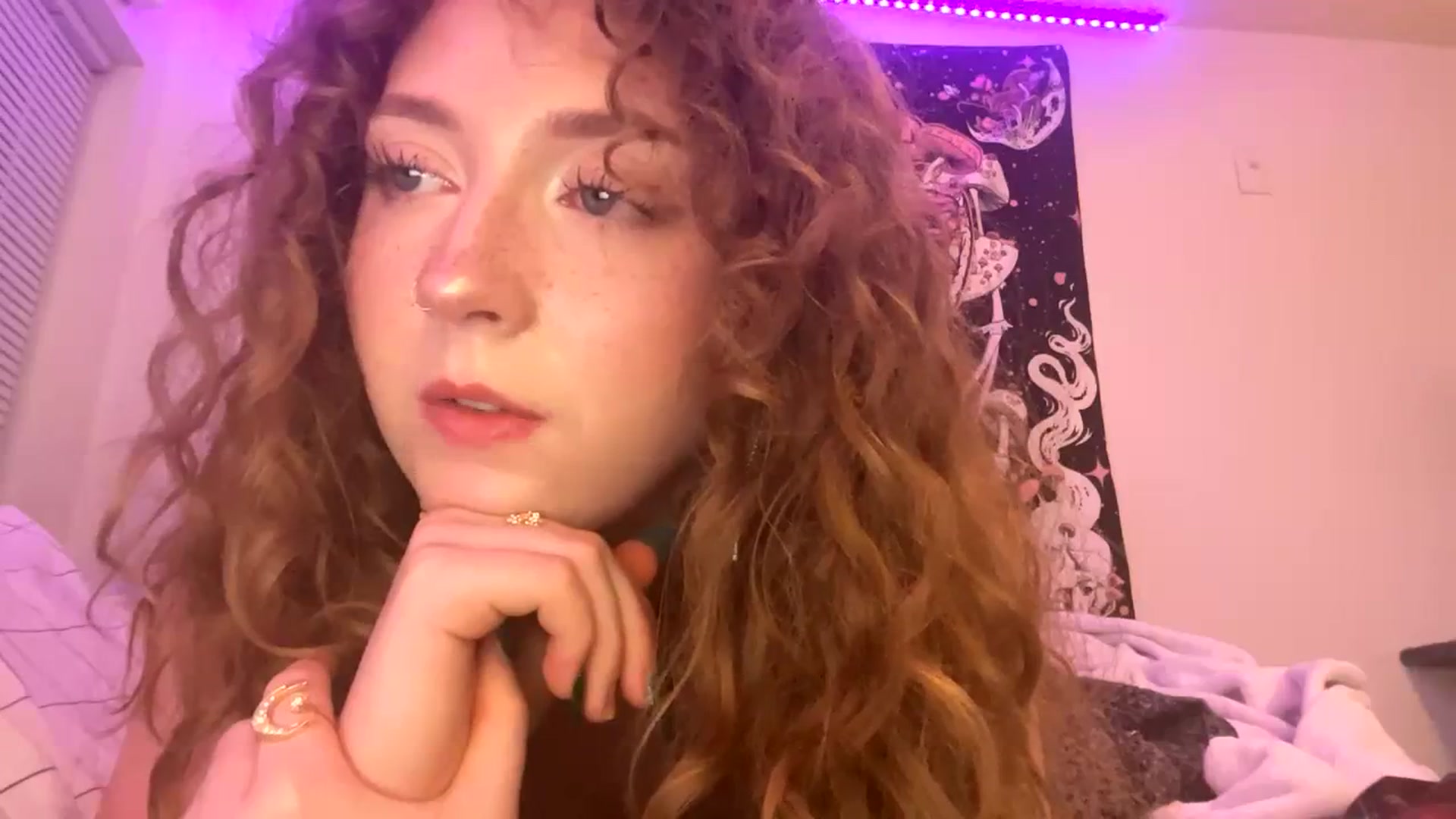 Gallery image thumbnail from Blairbear03's myfreecams stream on, 01/30/2024, 03:54 image 2 of 20