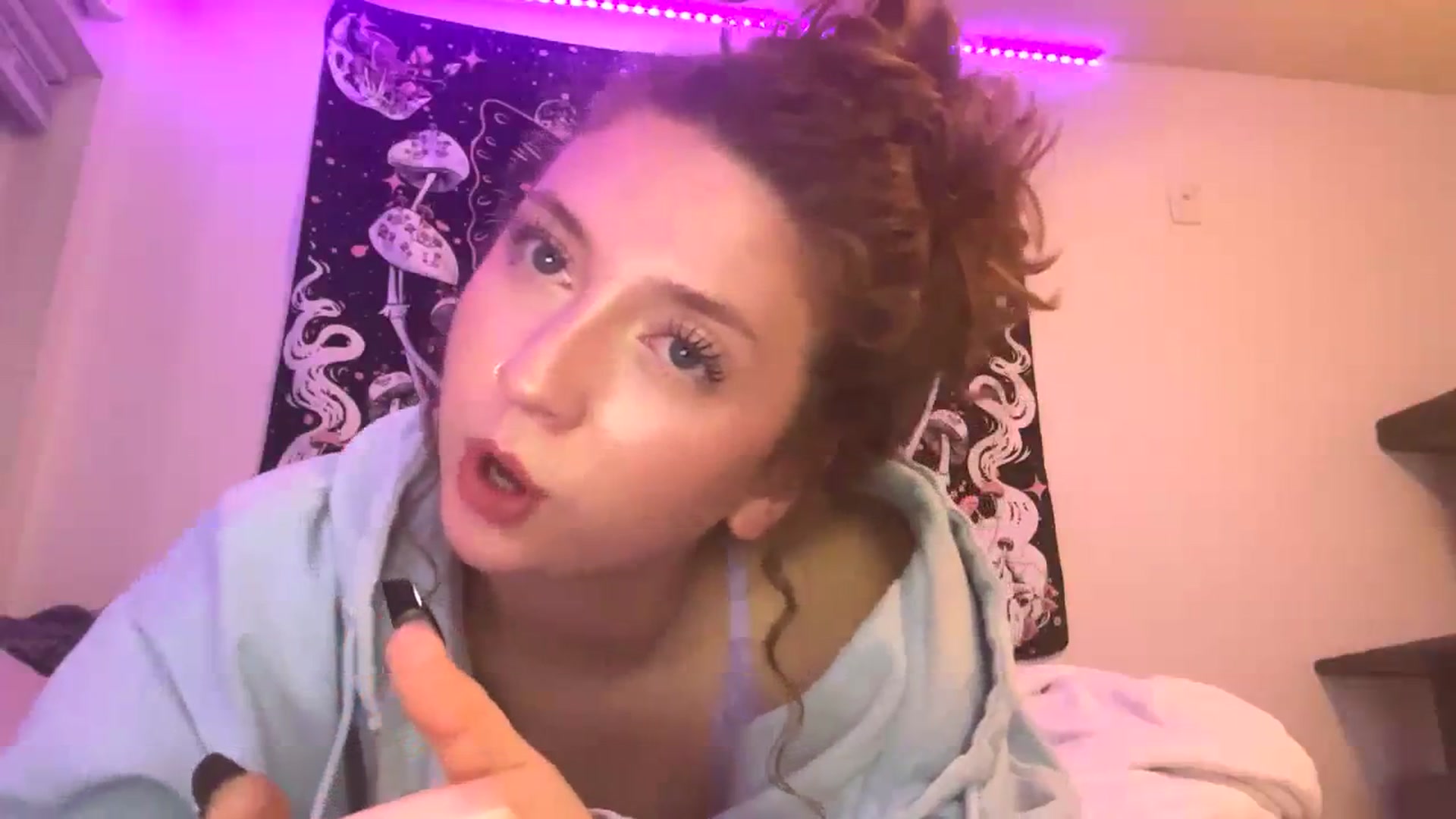 Gallery image thumbnail from Blairbear03's myfreecams stream on, 02/02/2024, 04:57 image 2 of 20