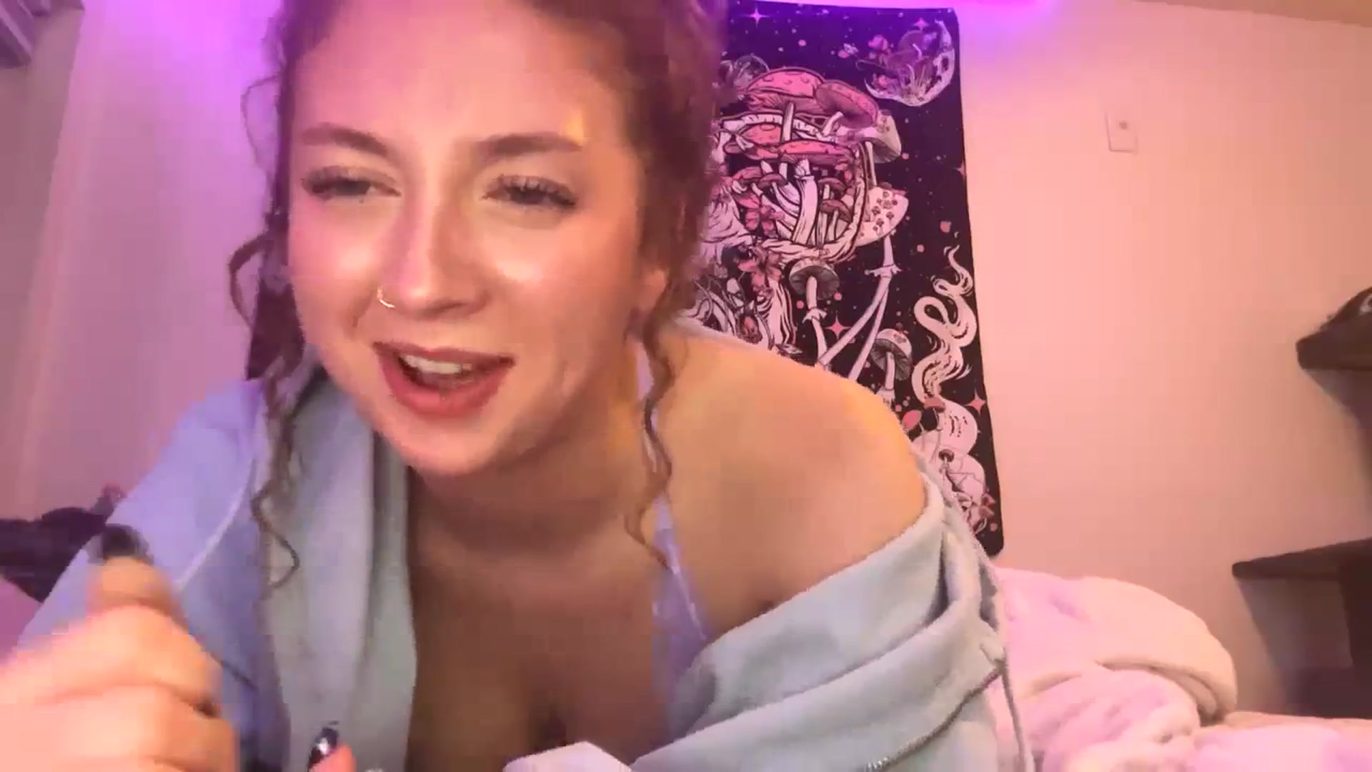 Gallery image thumbnail from Blairbear03's myfreecams stream on, 02/02/2024, 04:57 image 10 of 20