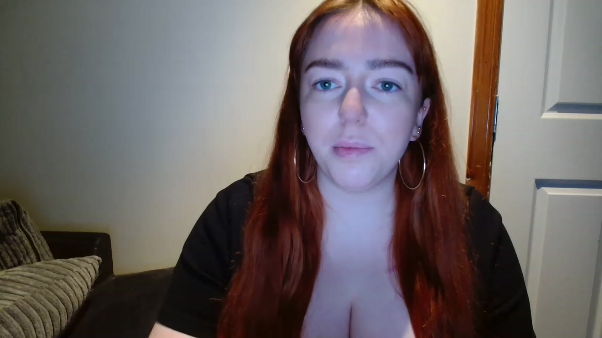 Gallery image thumbnail from Blairbunnie's myfreecams stream on, 11/22/2022, 16:10 image 18 of 20