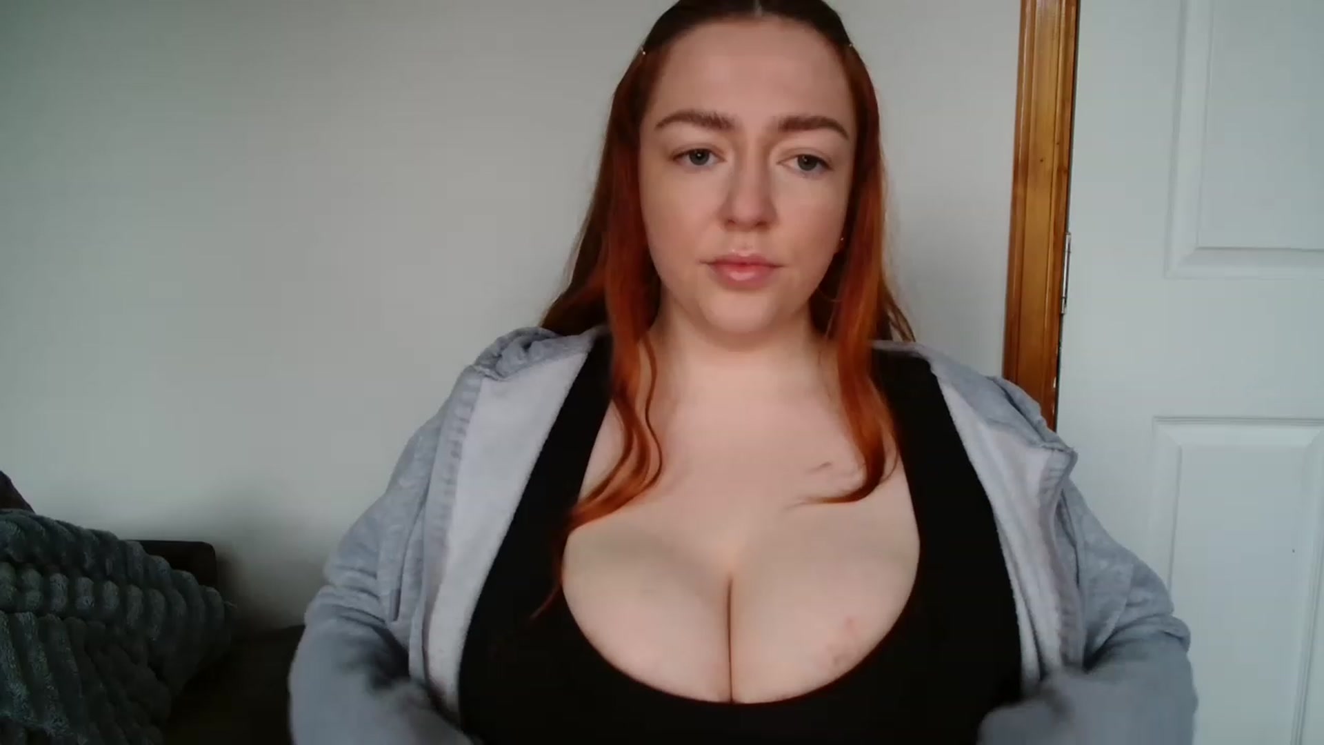 Gallery image thumbnail from Blairbunnie's myfreecams stream on, 11/23/2022, 15:51 image 2 of 20