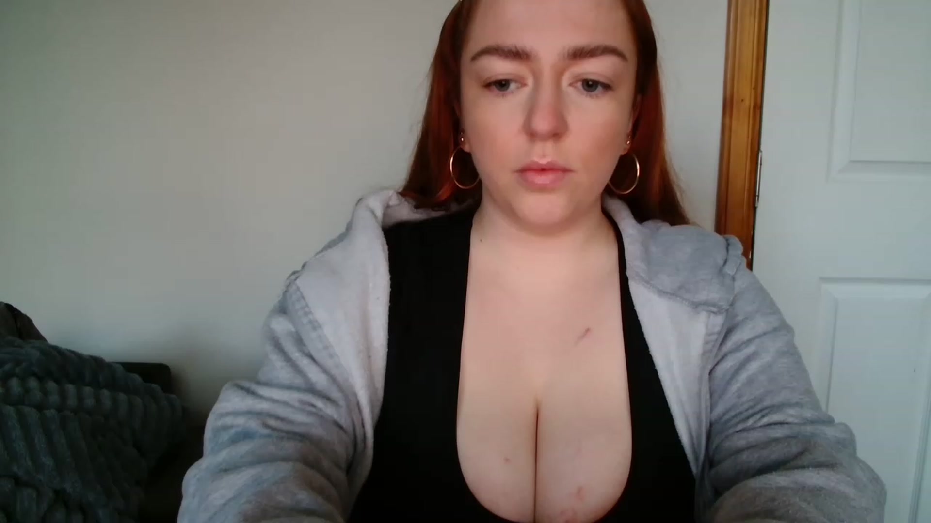 Gallery image thumbnail from Blairbunnie's myfreecams stream on, 11/23/2022, 15:51 image 10 of 20