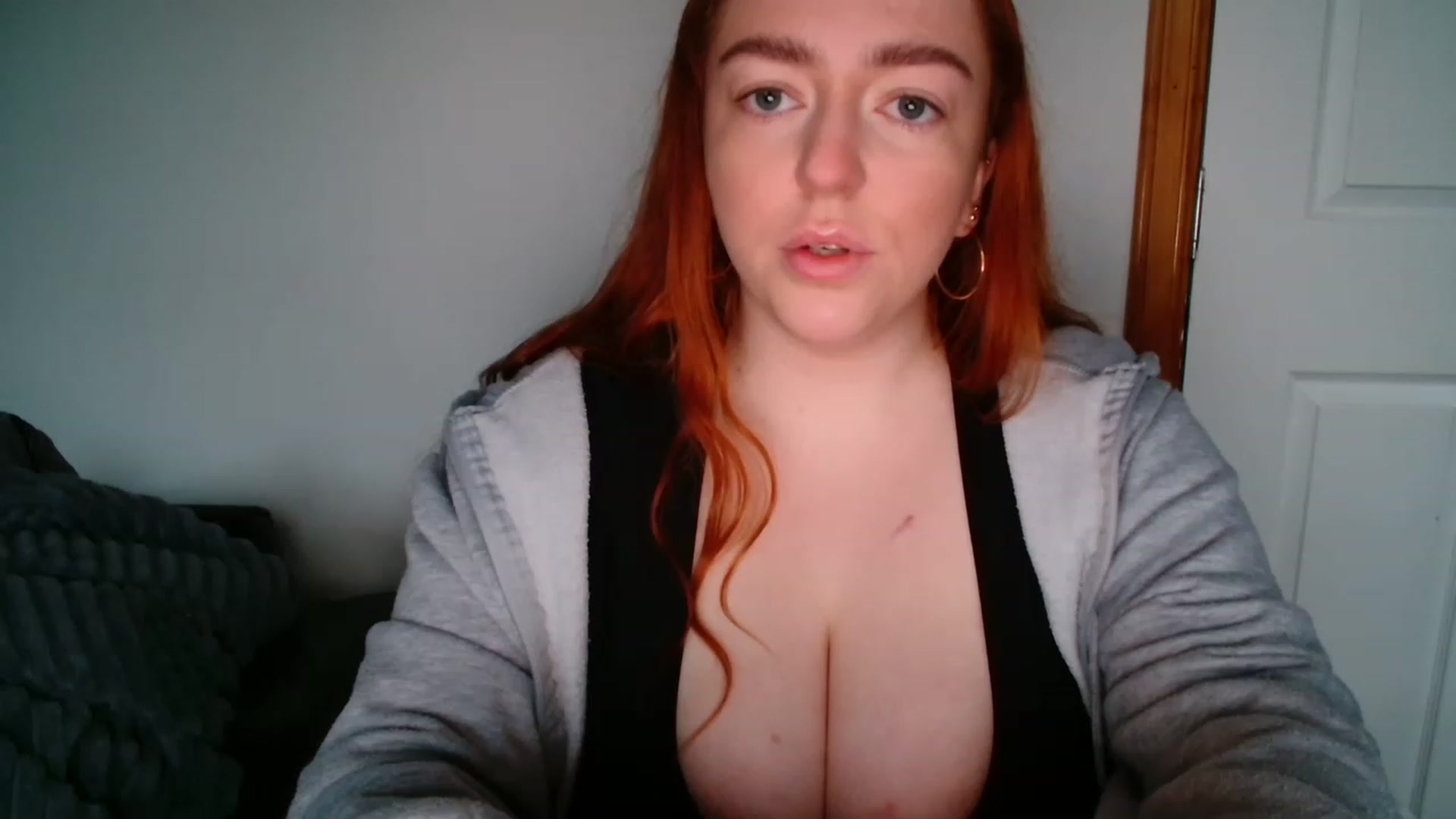 Gallery image thumbnail from Blairbunnie's myfreecams stream on, 11/23/2022, 15:51 image 20 of 20